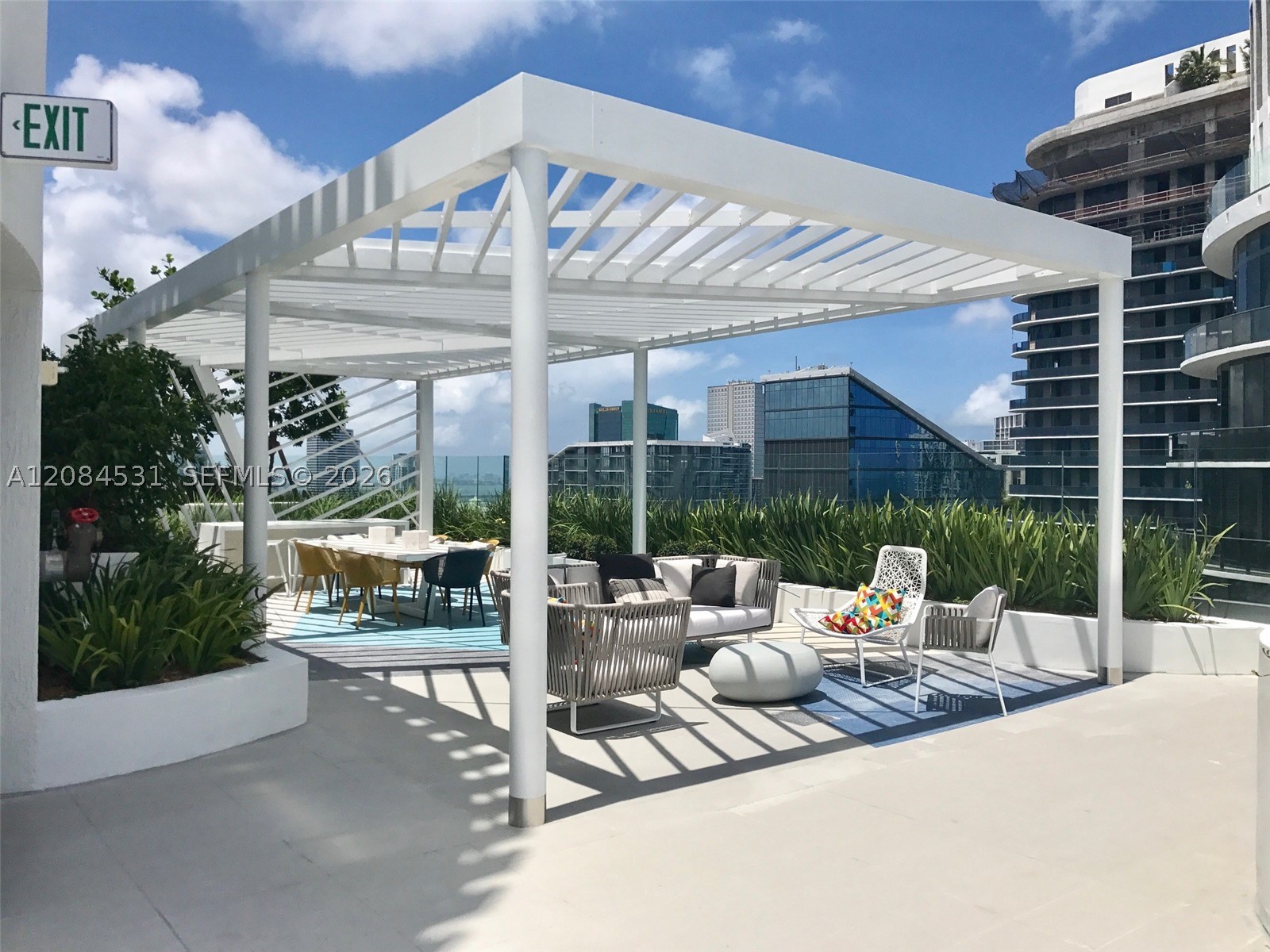 image Brickell Heights West14