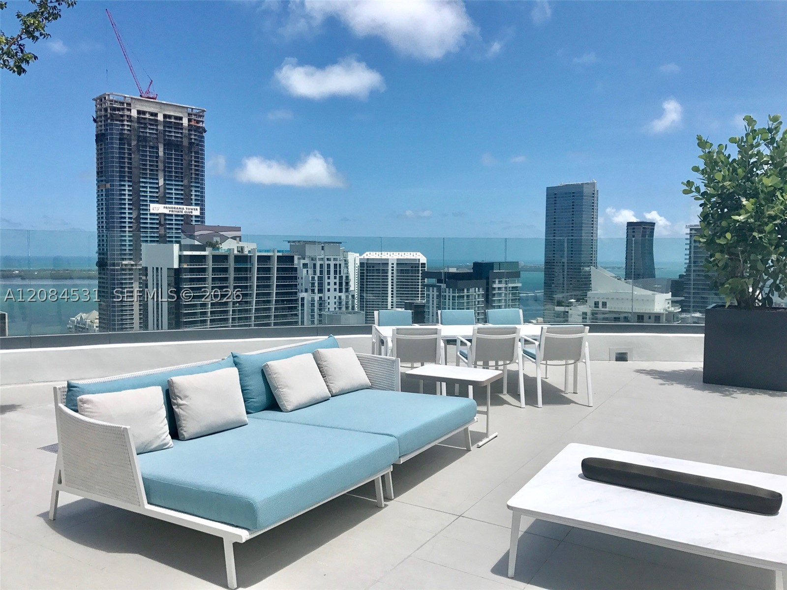 image Brickell Heights West16