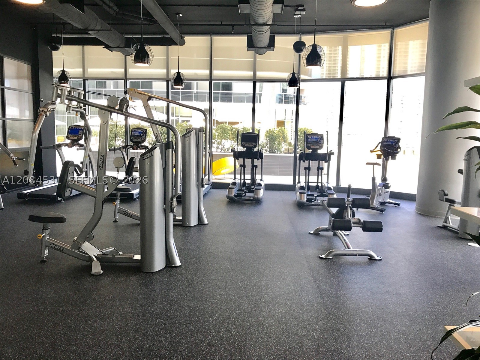 image Brickell Heights West22