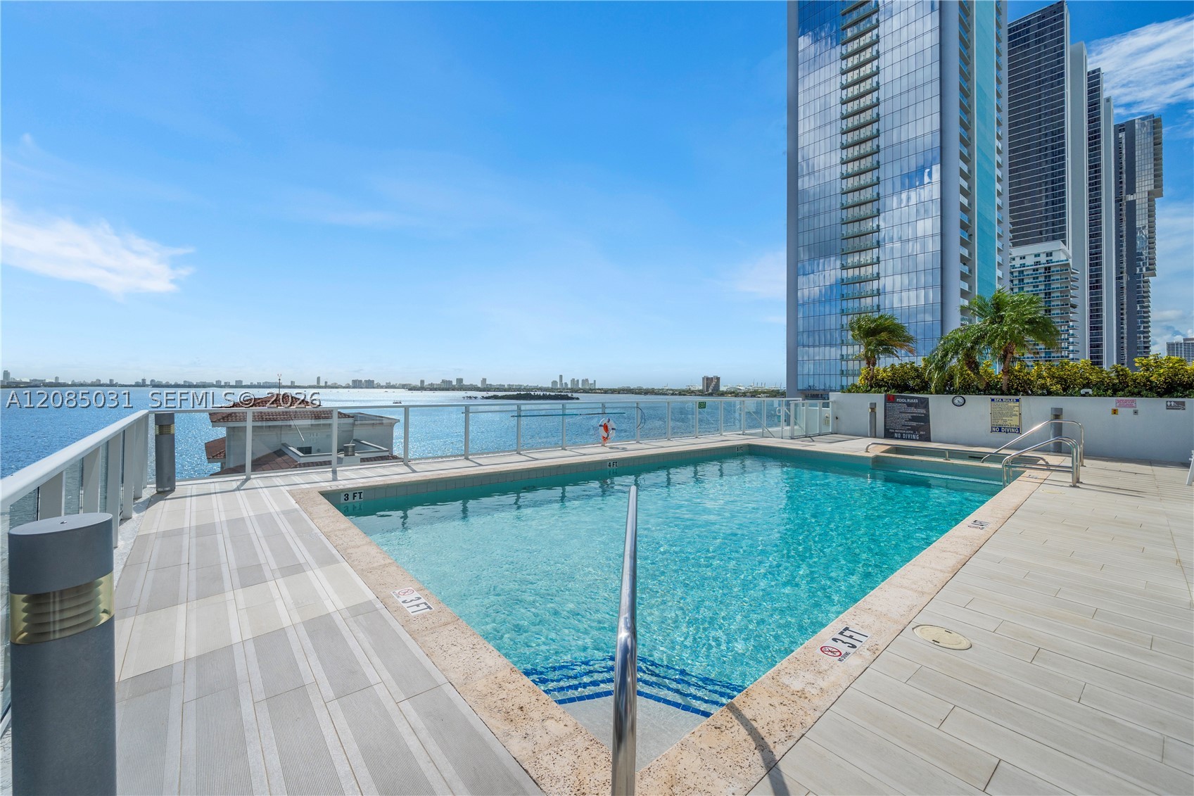 image The Crimson21