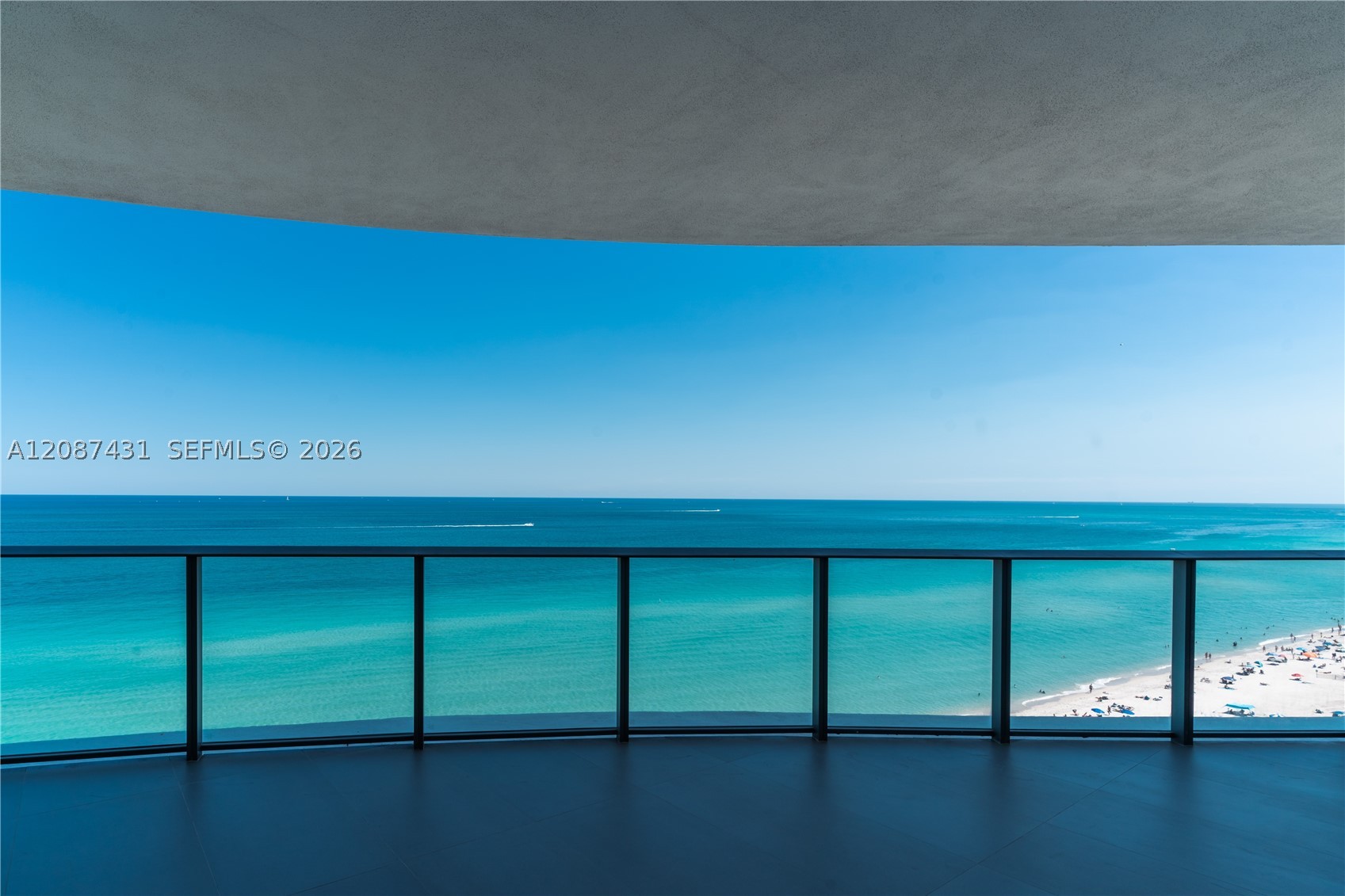 image Ritz-Carlton Sunny Isles Beach1