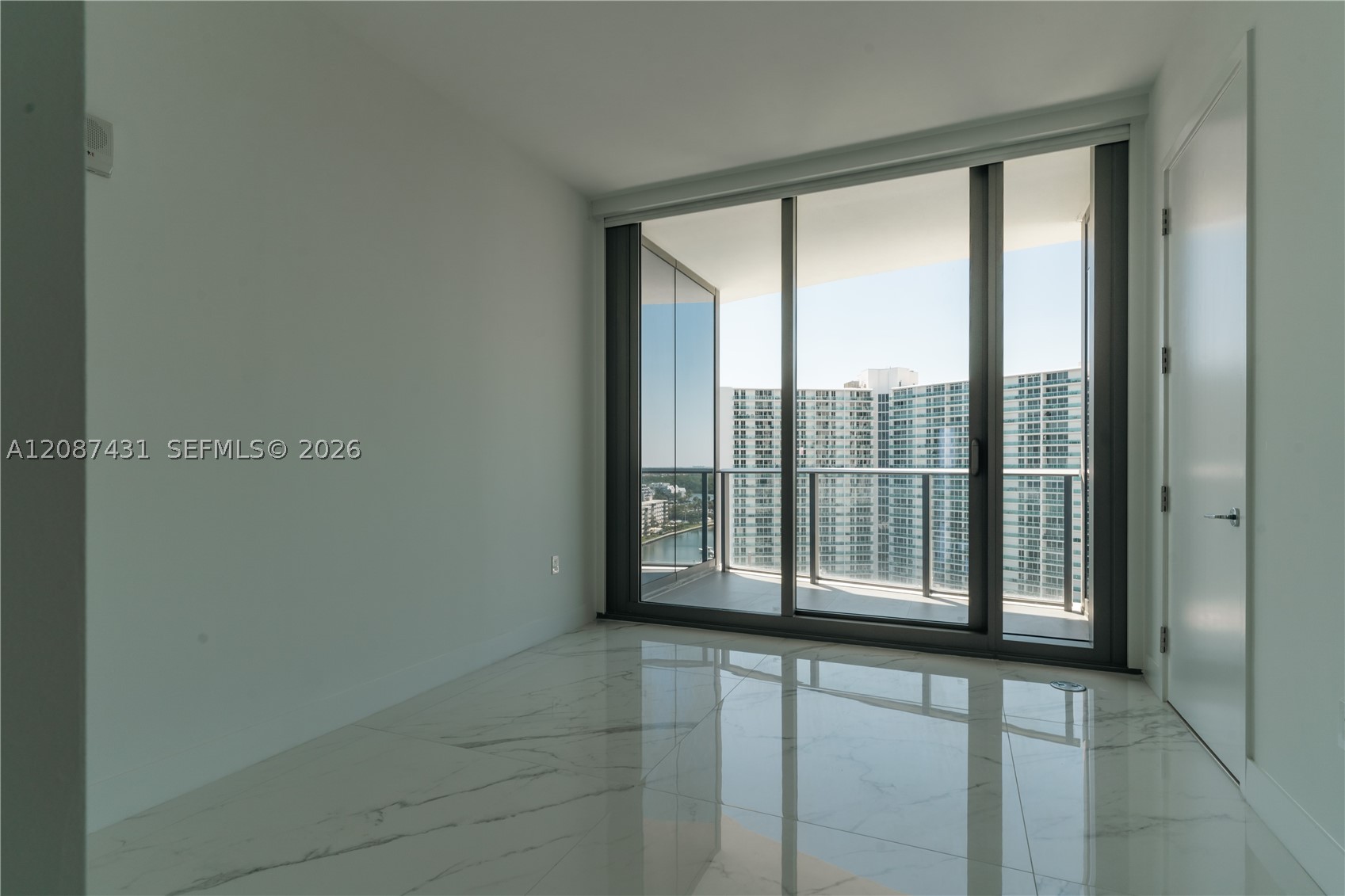 image Ritz-Carlton Sunny Isles Beach20
