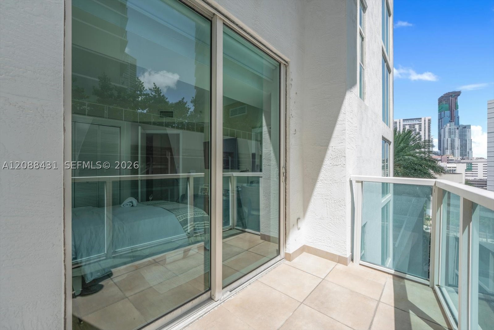 image Brickell on the River South21
