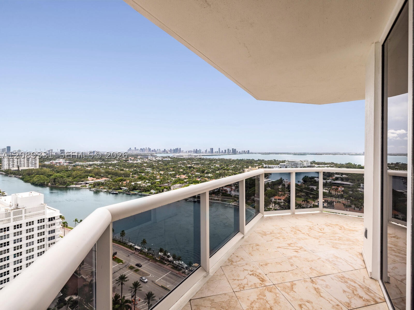 image Blue Diamond16