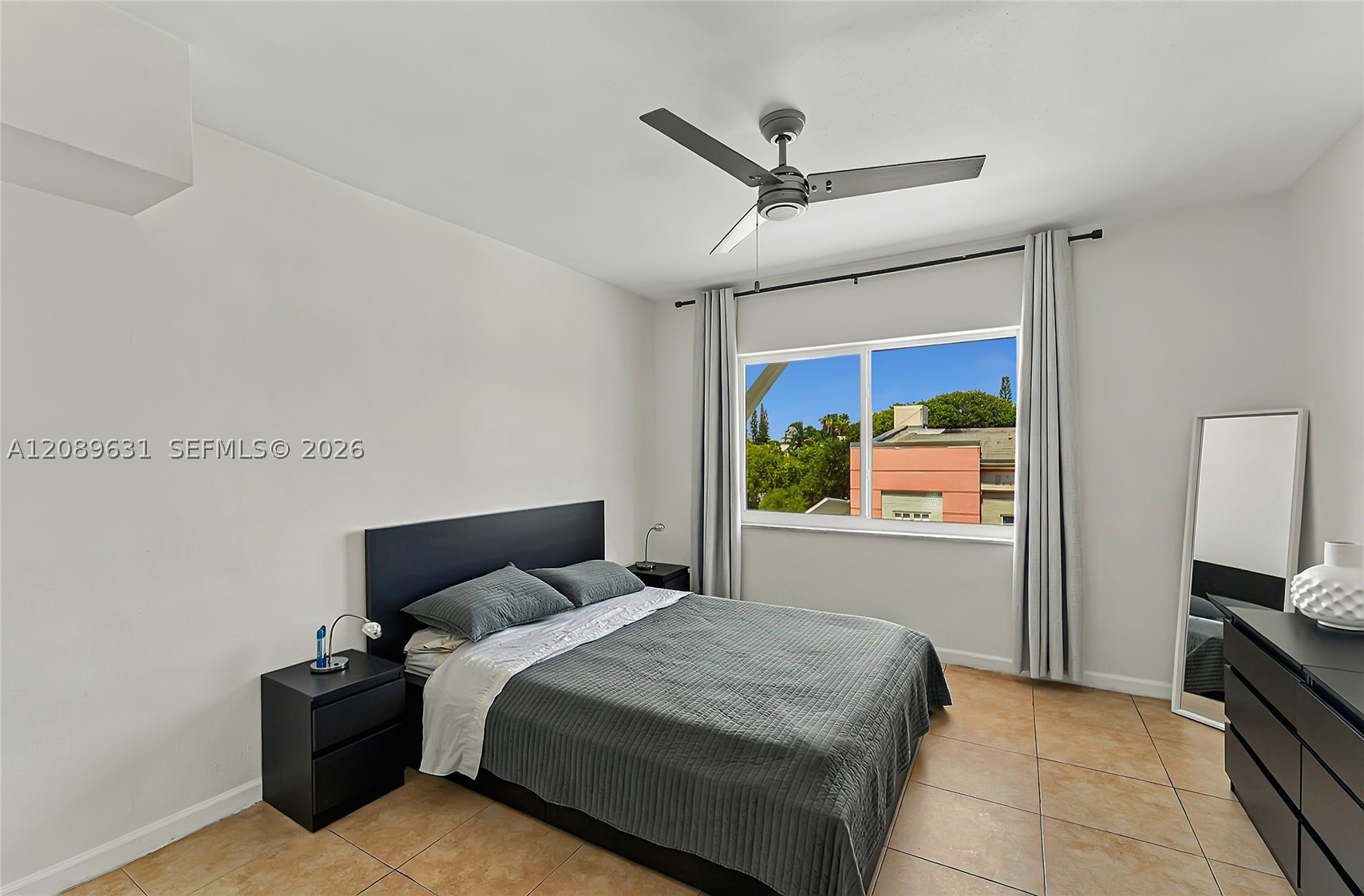 1420 Pennsylvania Ave #403 Miami Beach, FL 33139