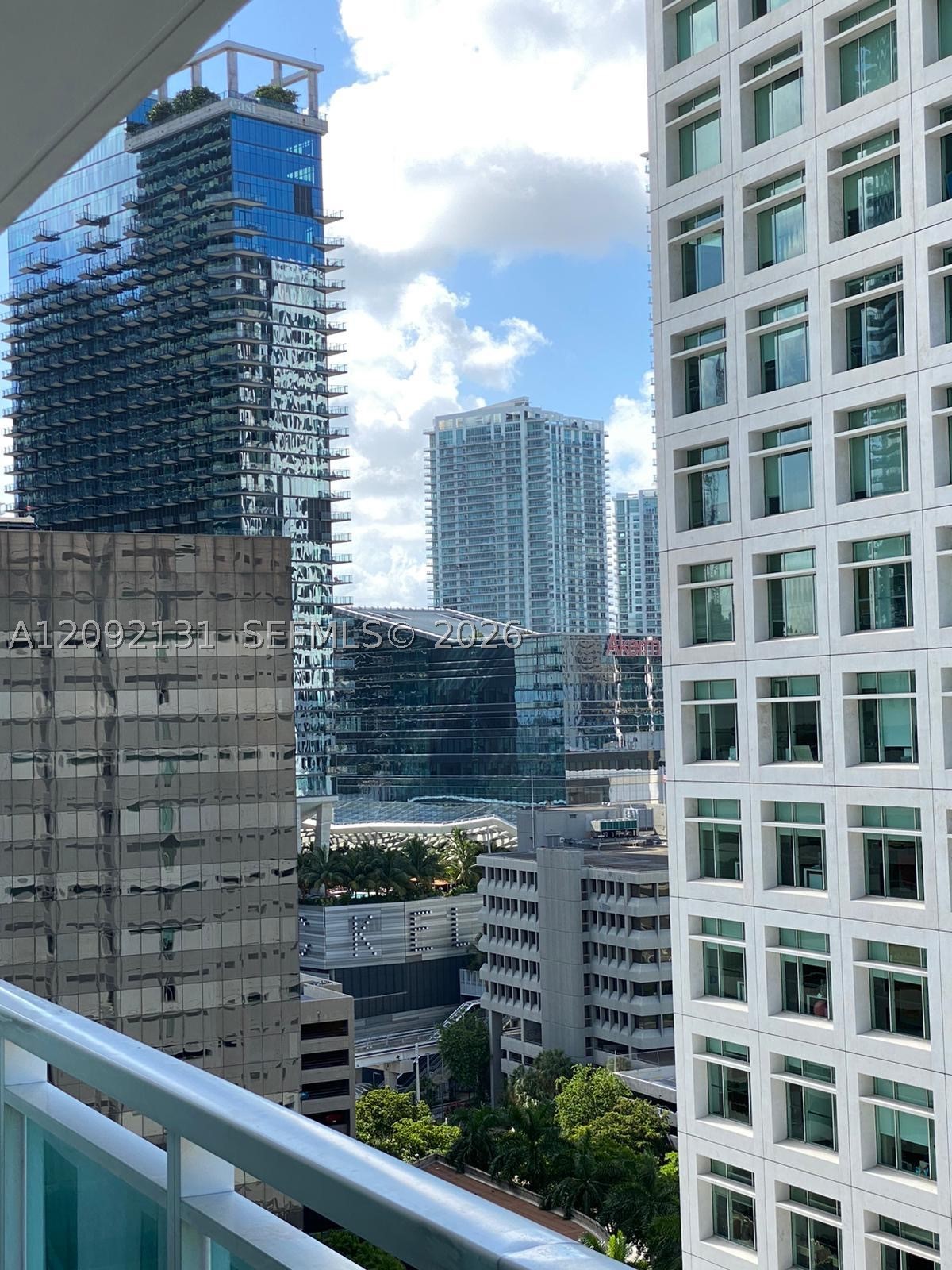image The Plaza on Brickell East12
