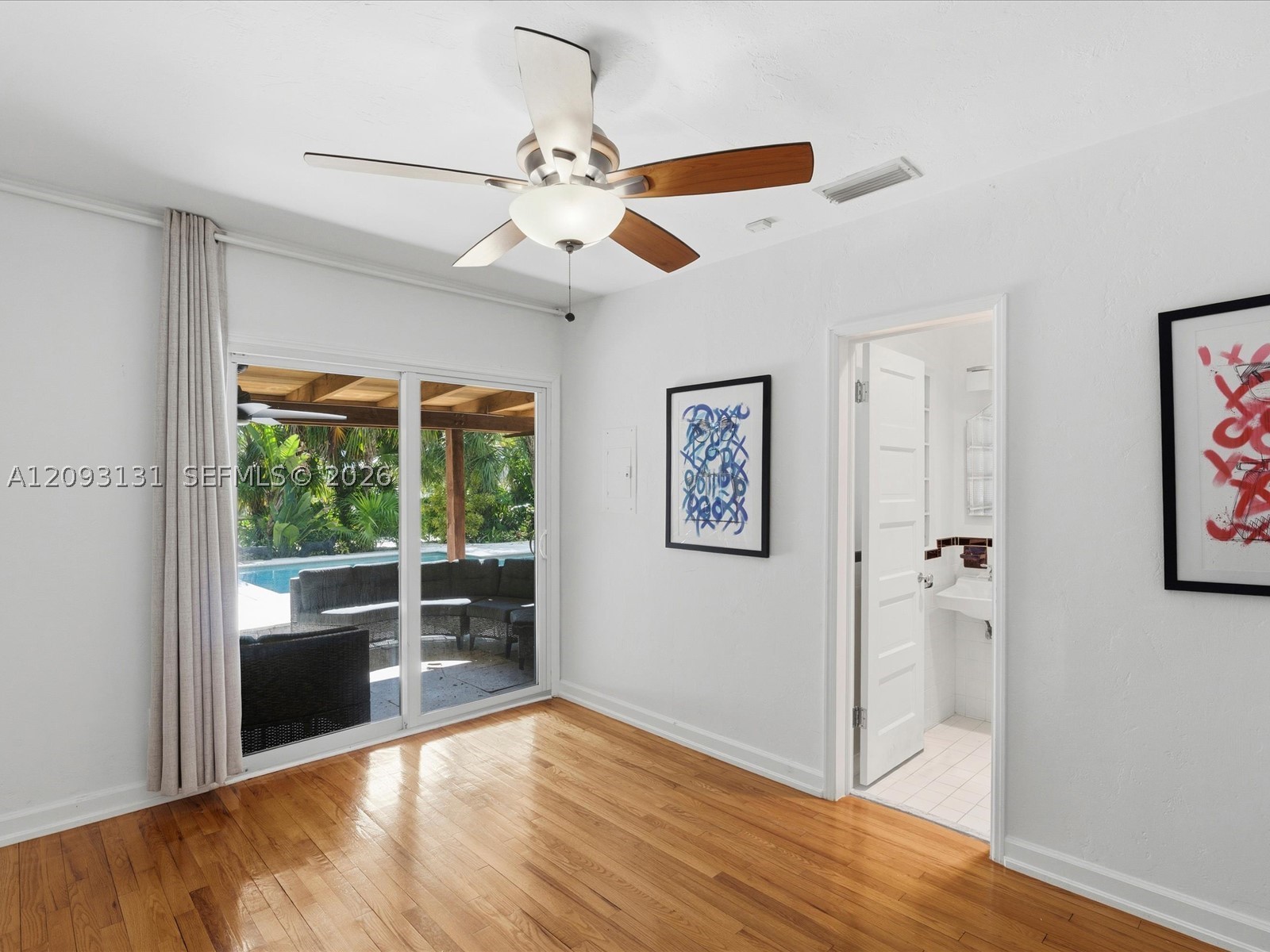 440 Victoria Ter Fort Lauderdale, FL 33301
