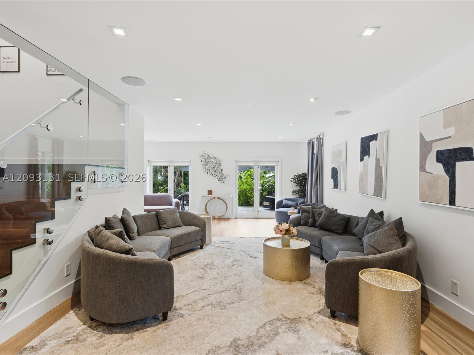 440 Victoria Ter Fort Lauderdale, FL 33301