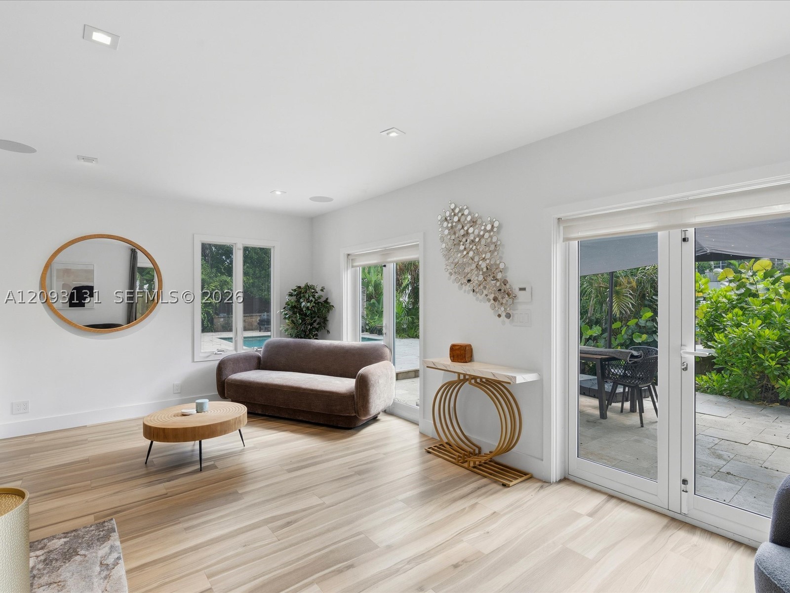 440 Victoria Ter Fort Lauderdale, FL 33301