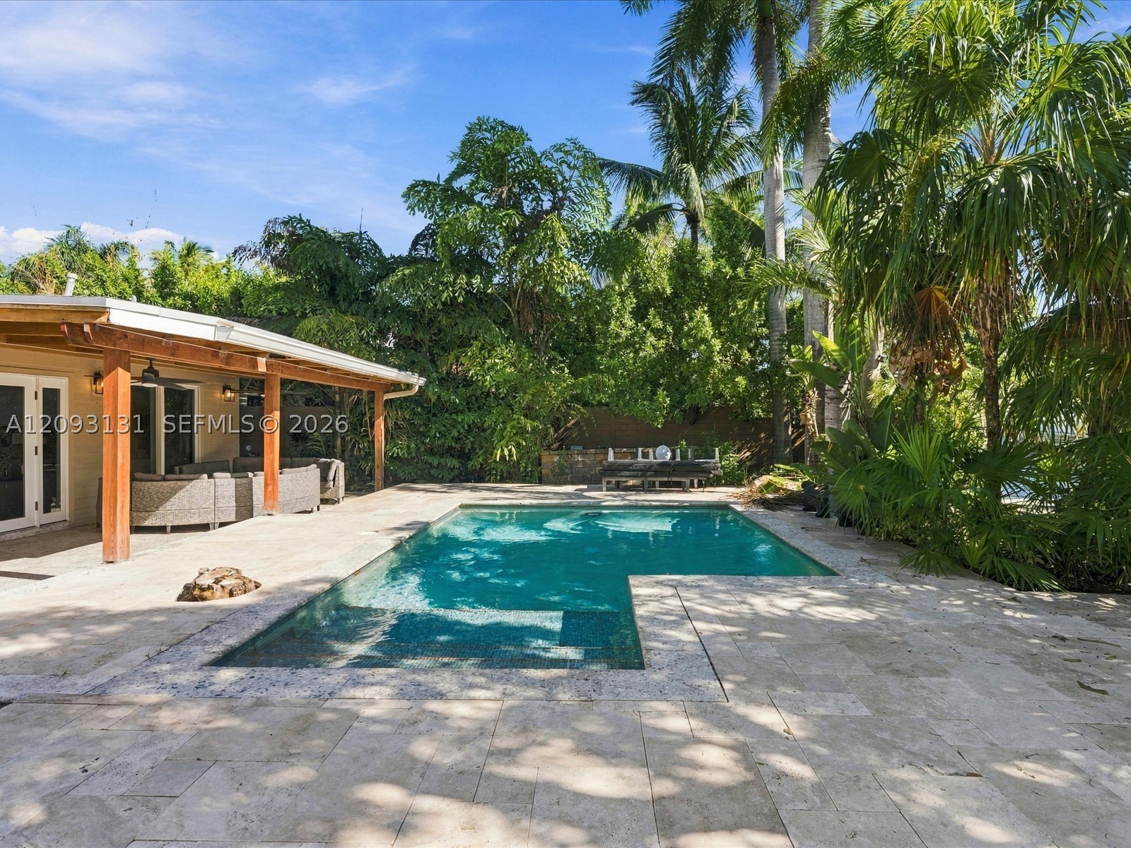 440 Victoria Ter Fort Lauderdale, FL 33301