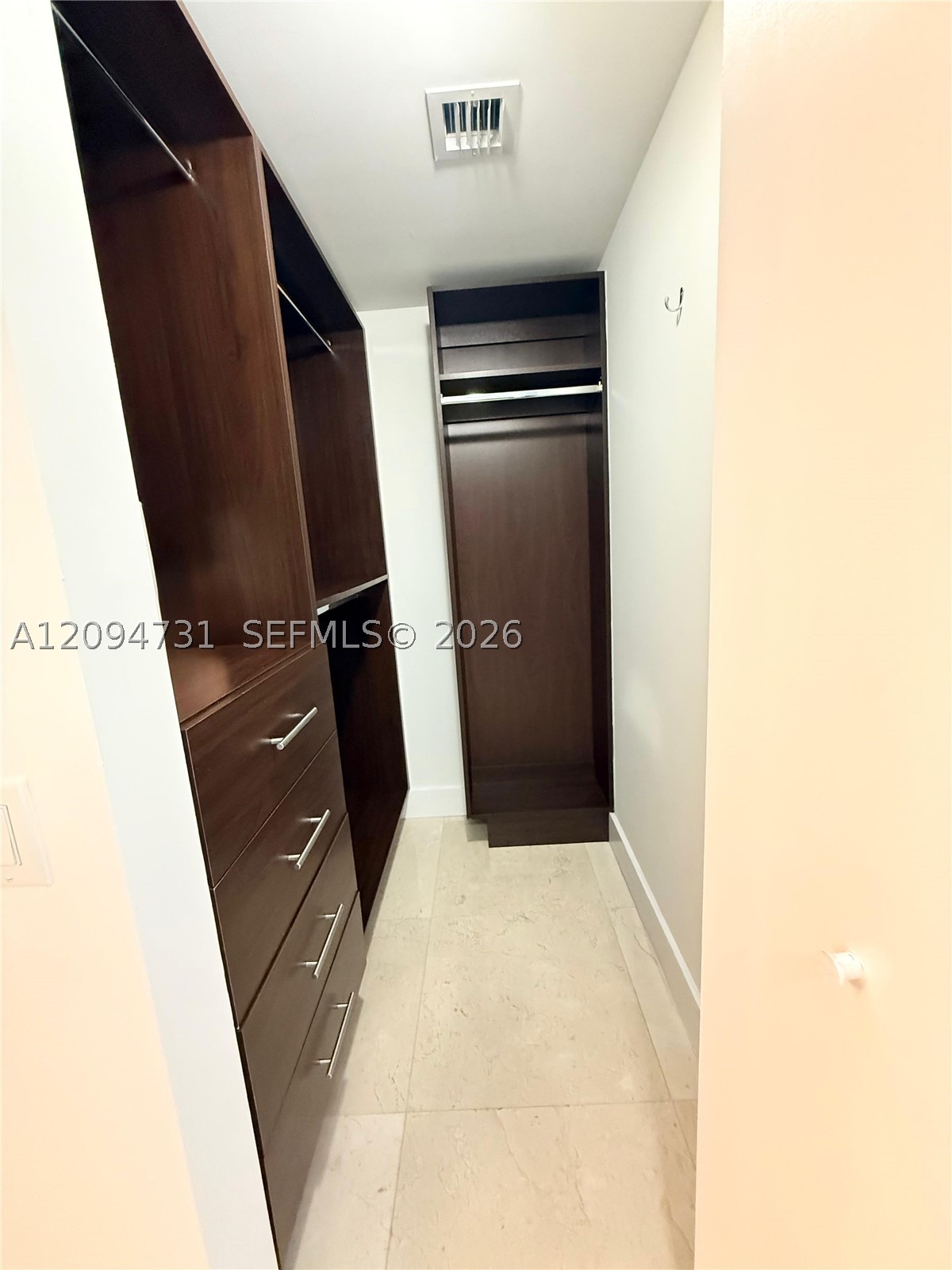 image Brickell House15