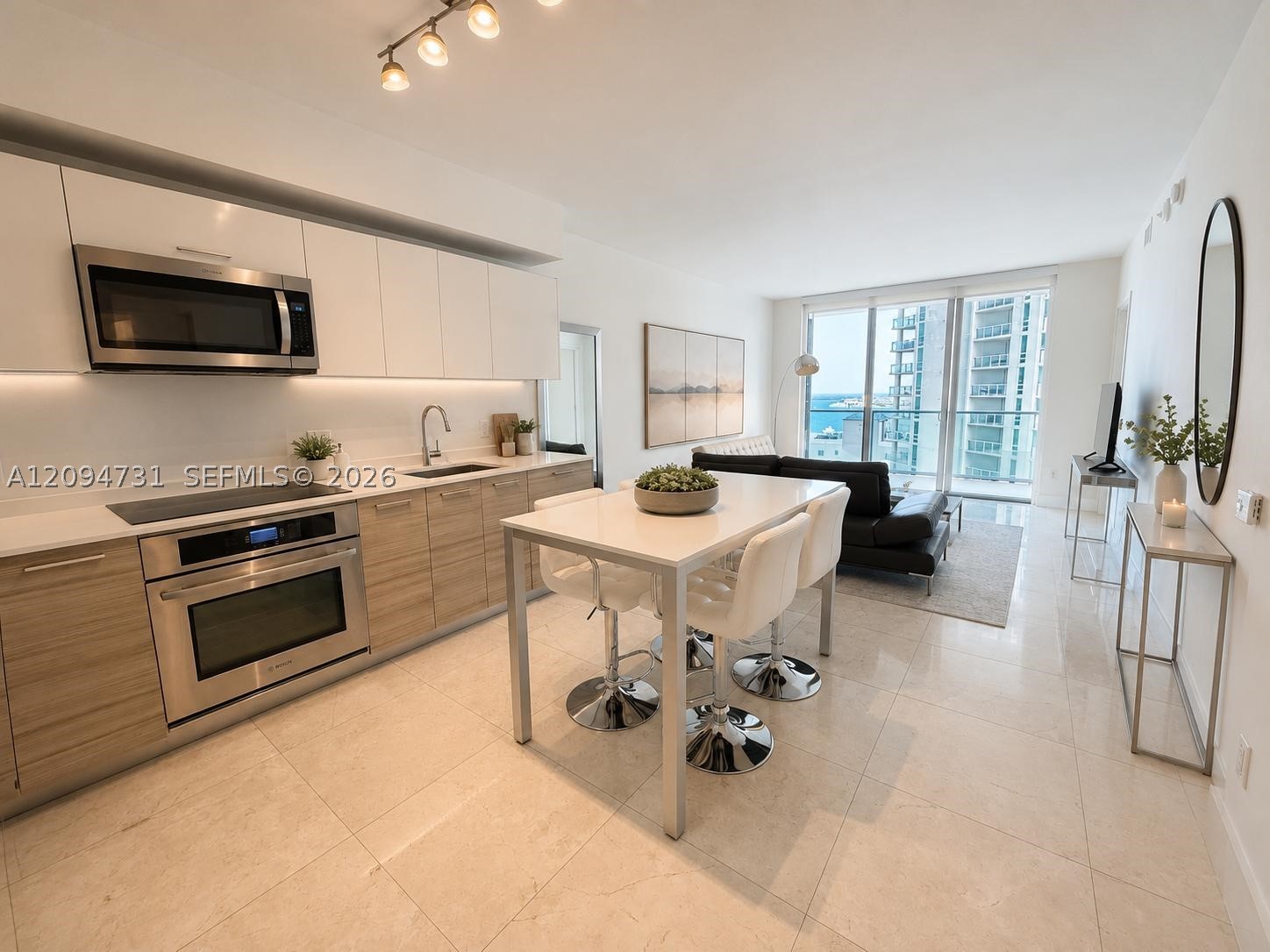 image Brickell House3