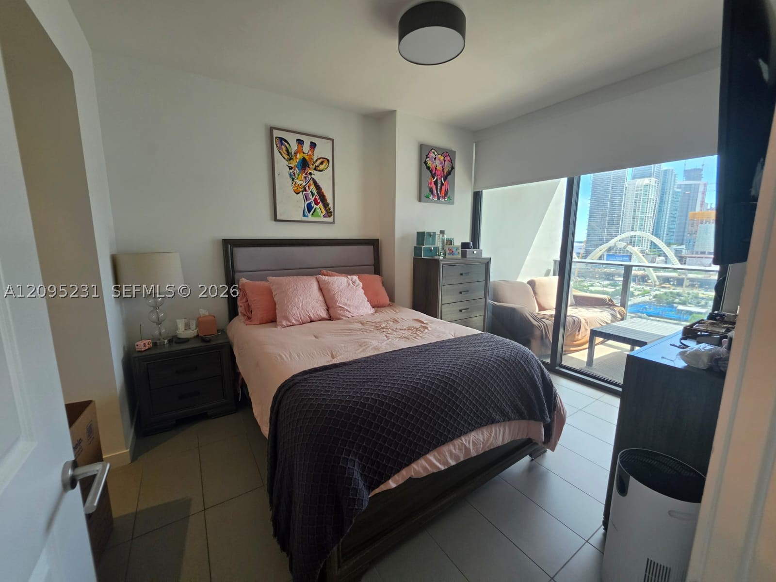 image Canvas10