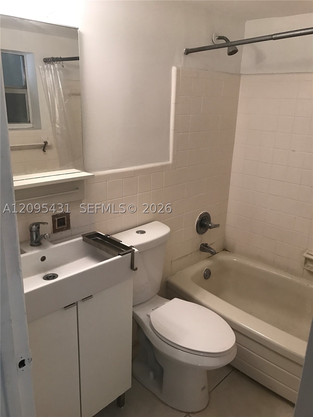 1441 Lincoln Rd #216 Miami Beach, FL 33139