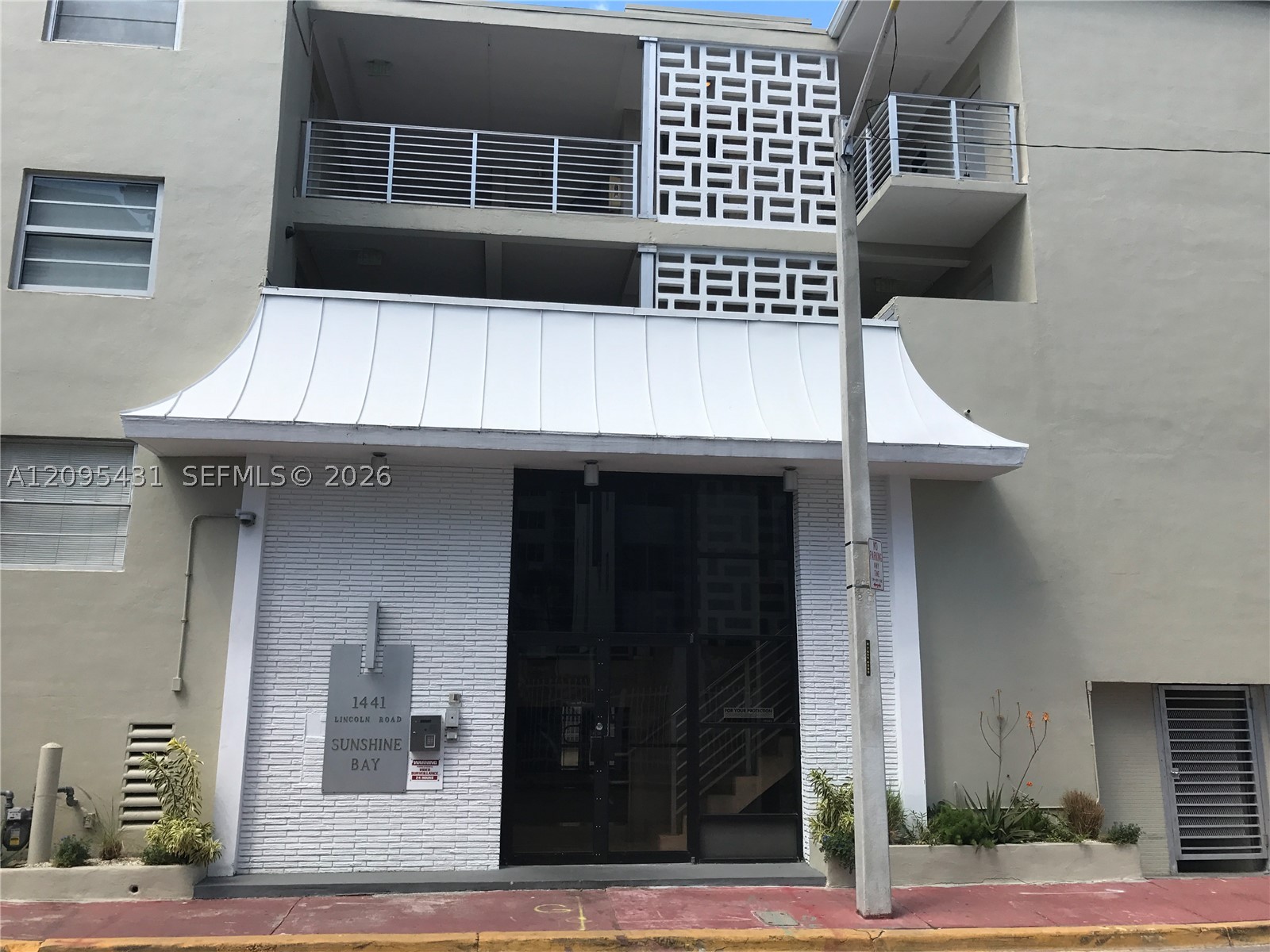 1441 Lincoln Rd #216 Miami Beach, FL 33139