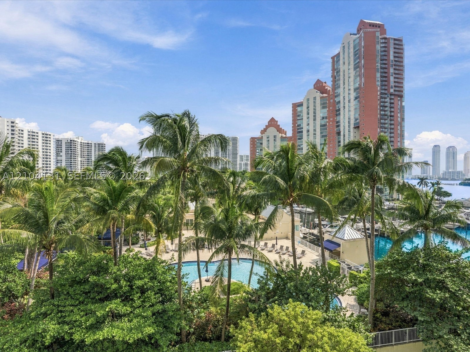 3340 NE 190th St #602 Aventura, FL 33180