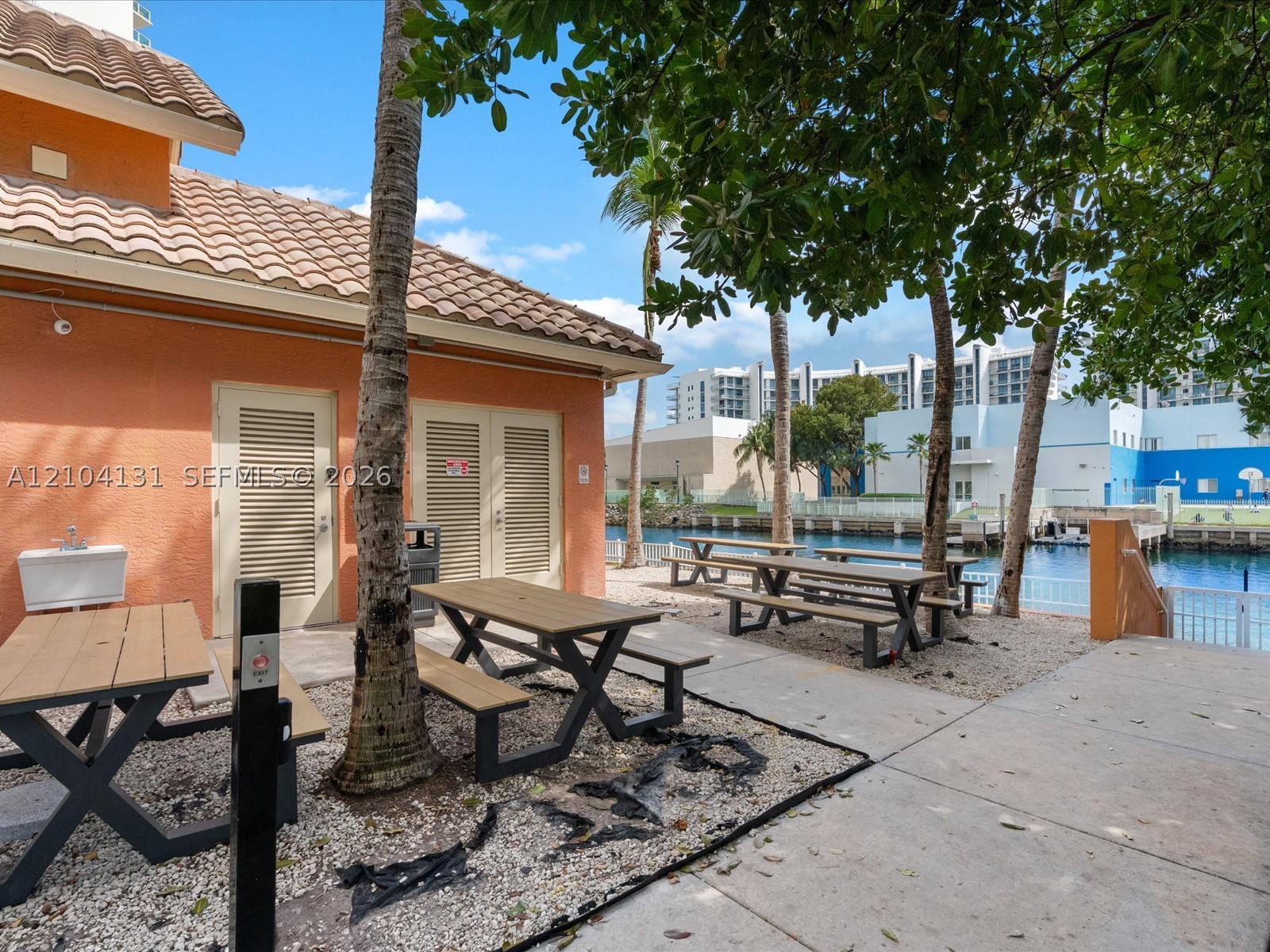 3340 NE 190th St #602 Aventura, FL 33180