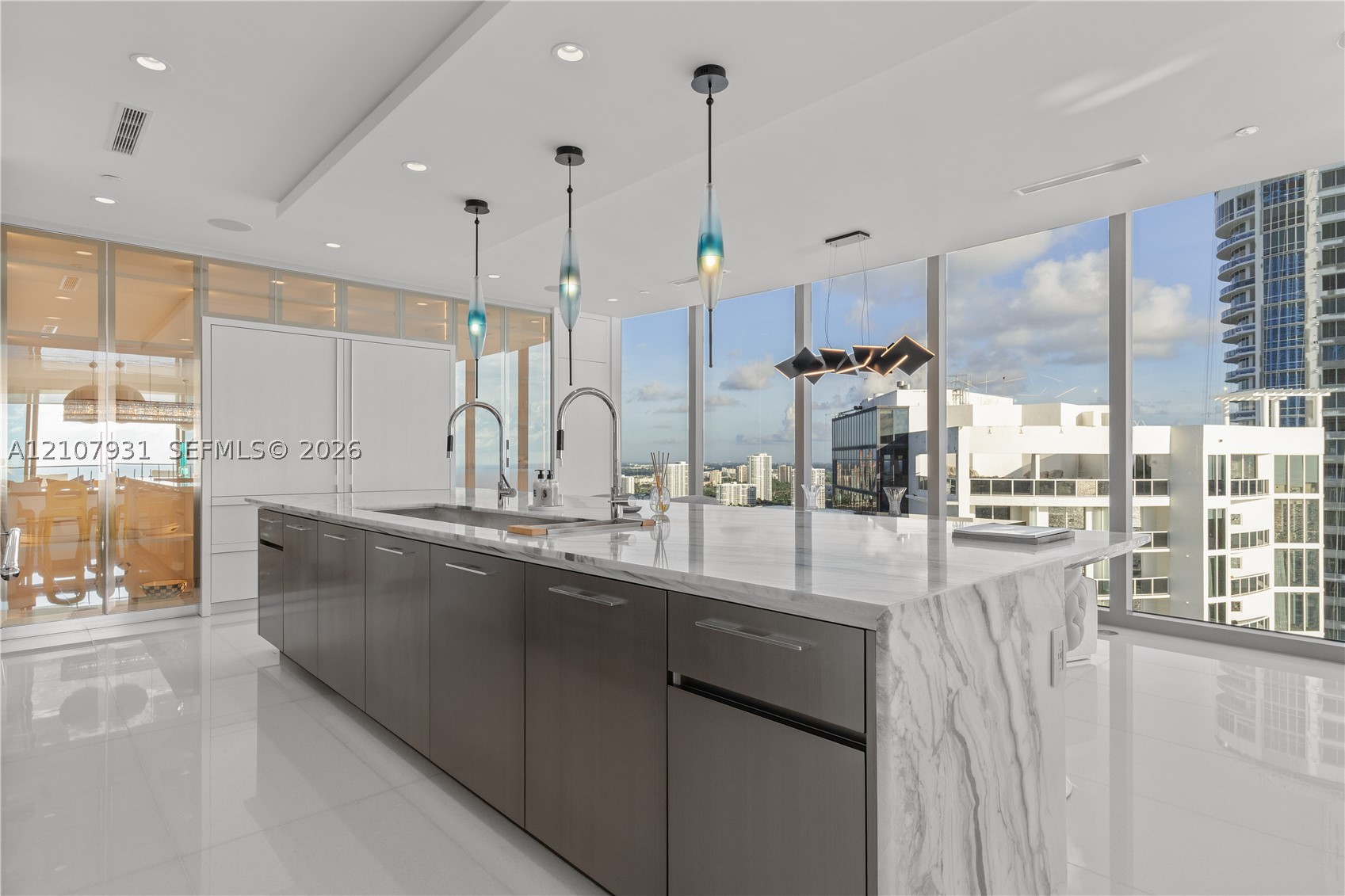 17975 Collins Ave #N-3102 Sunny Isles Beach, FL 33160