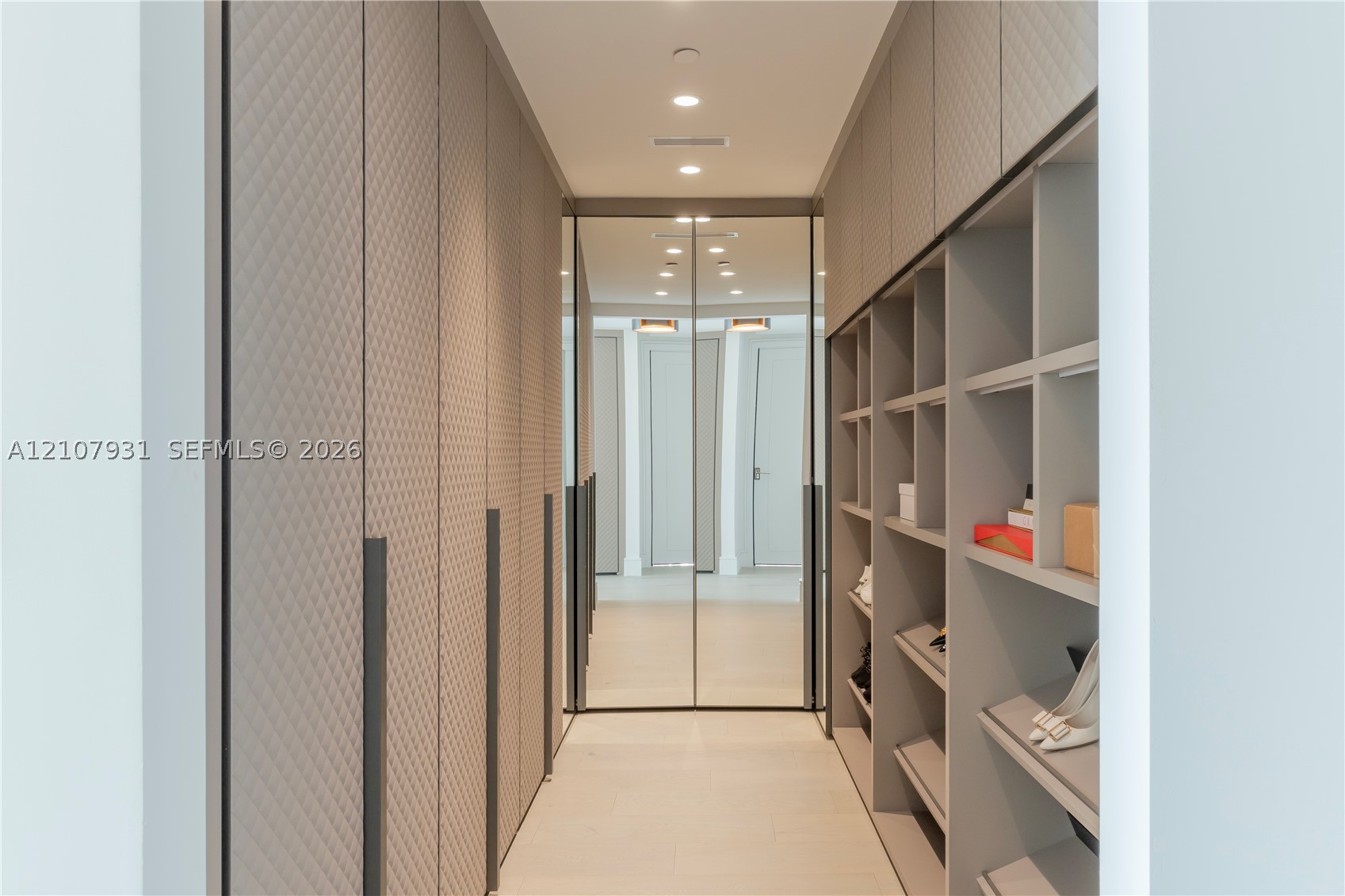 17975 Collins Ave #N-3102 Sunny Isles Beach, FL 33160