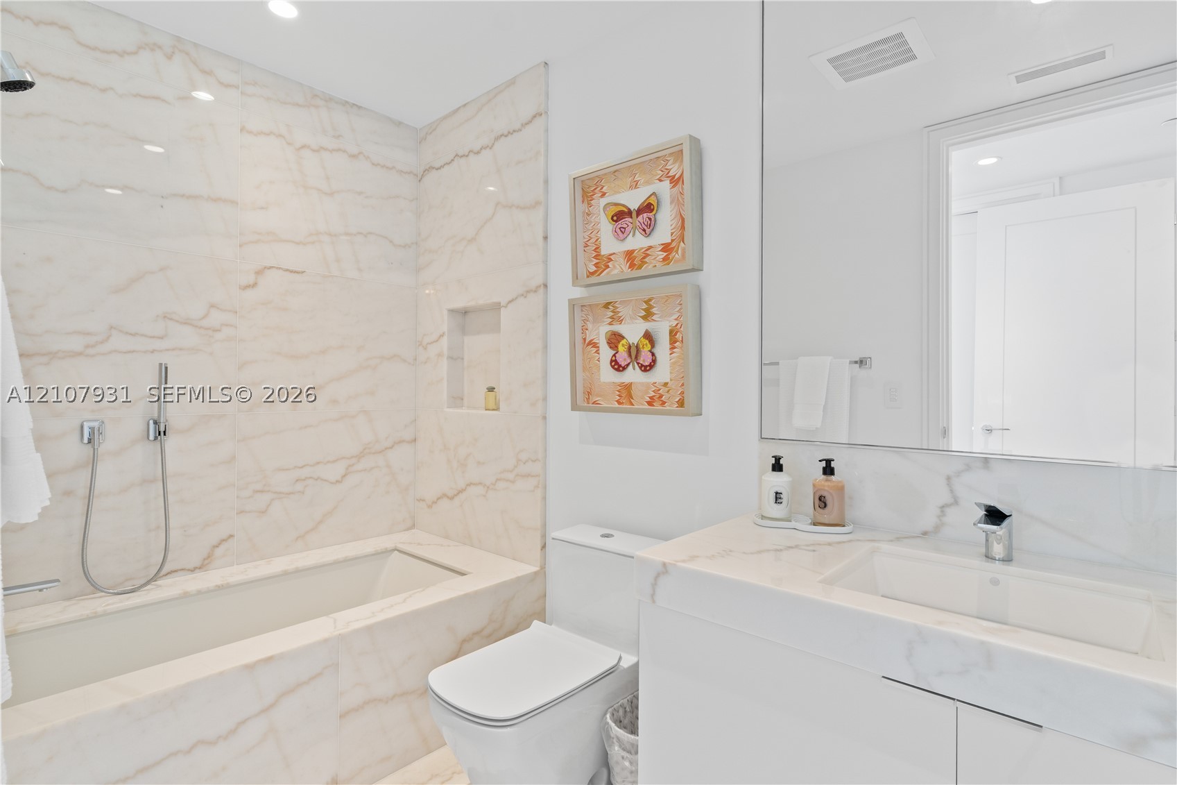 17975 Collins Ave #N-3102 Sunny Isles Beach, FL 33160