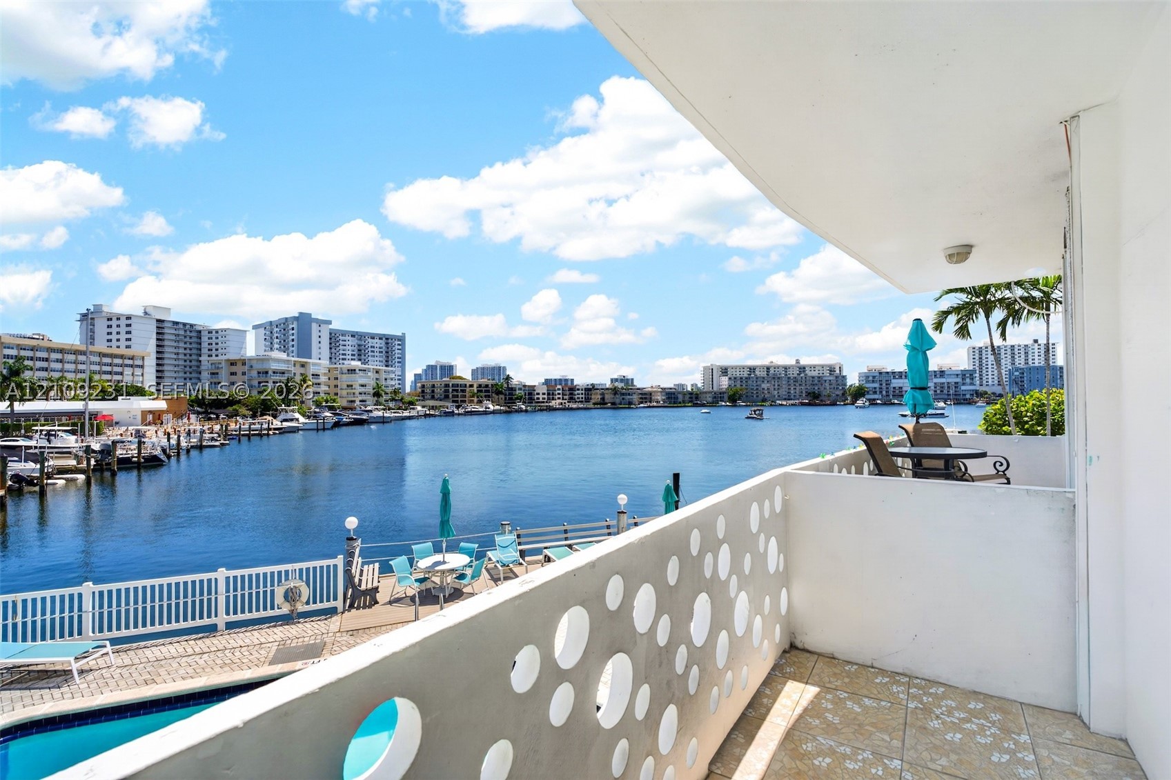 2500 Diana Dr #216