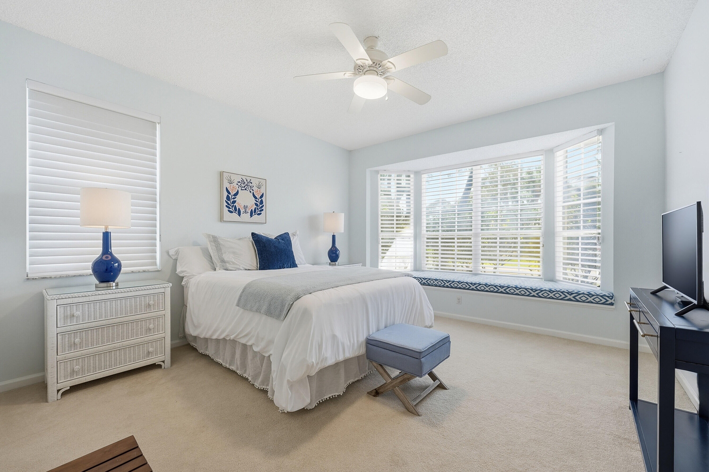 12886 La Rochelle Palm Beach Gardens, FL 33410