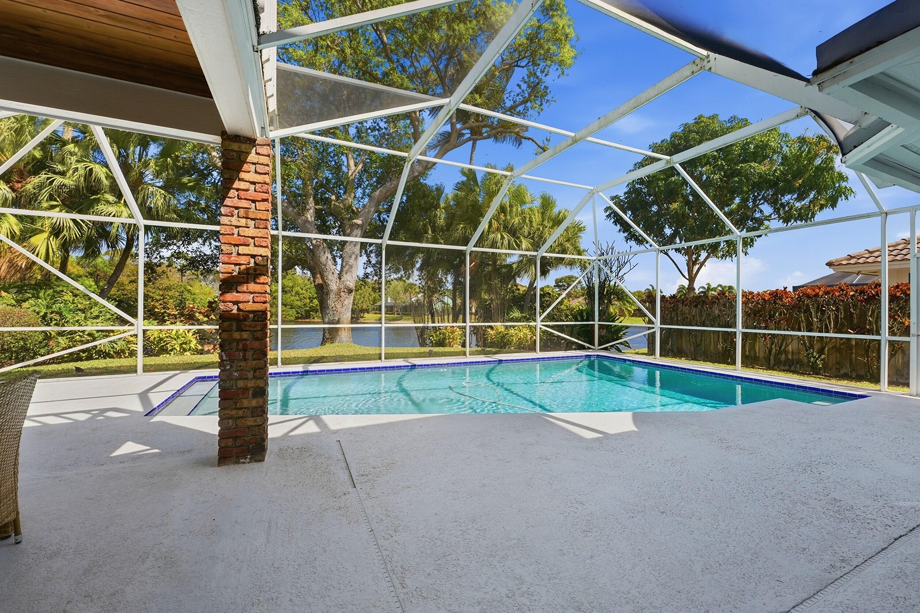 12886 La Rochelle Palm Beach Gardens, FL 33410