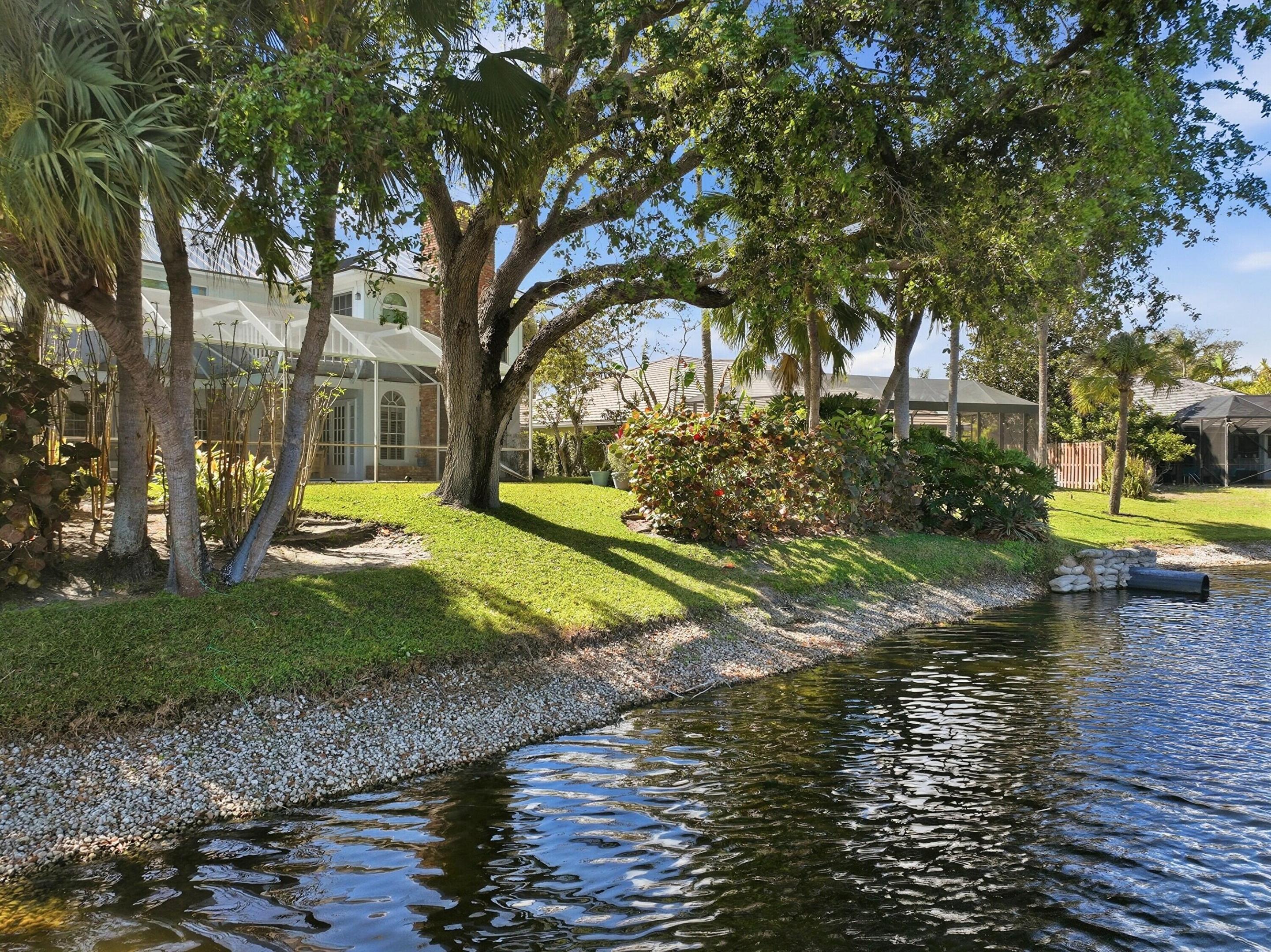 12886 La Rochelle Palm Beach Gardens, FL 33410