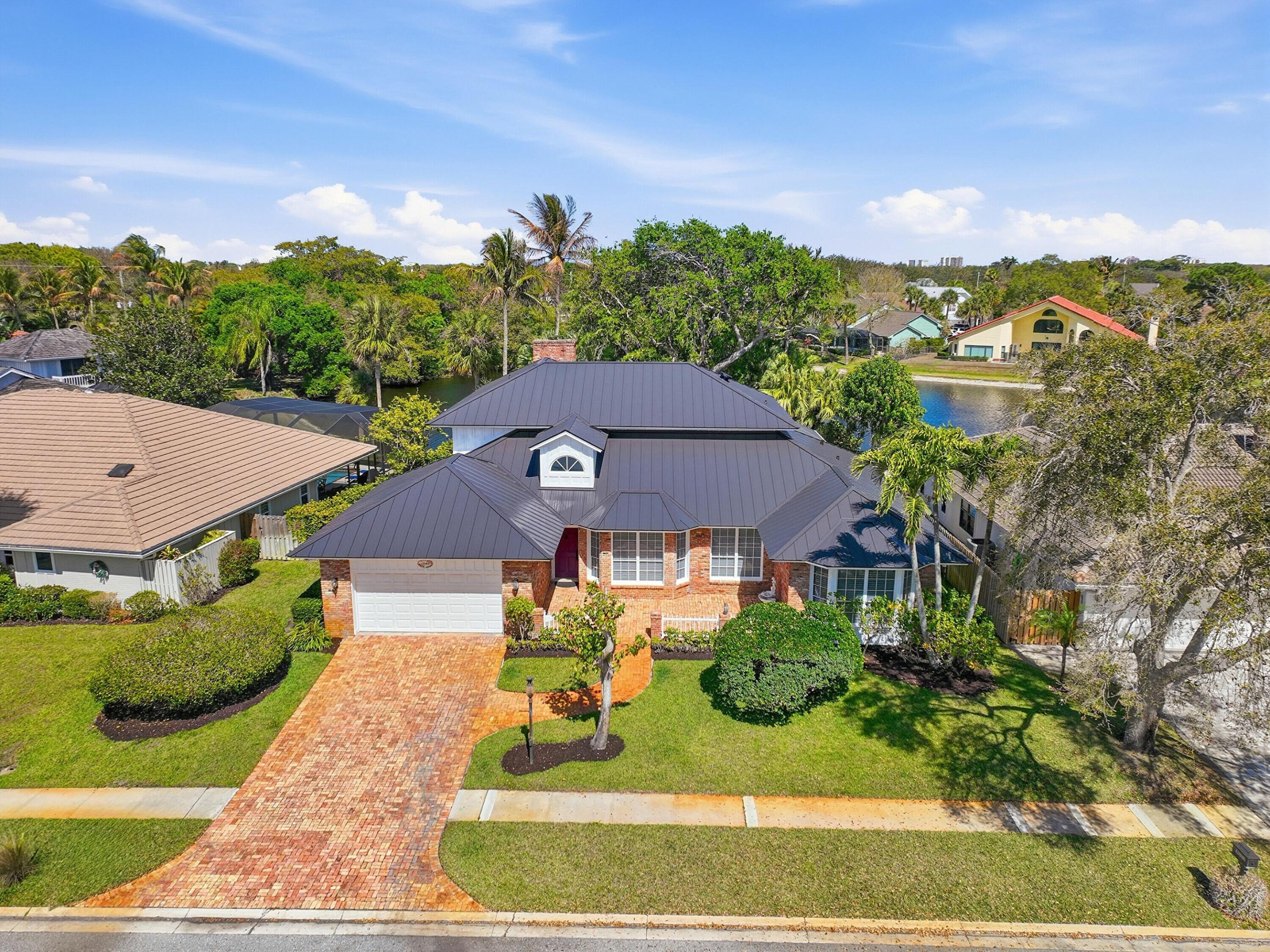 12886 La Rochelle Palm Beach Gardens, FL 33410