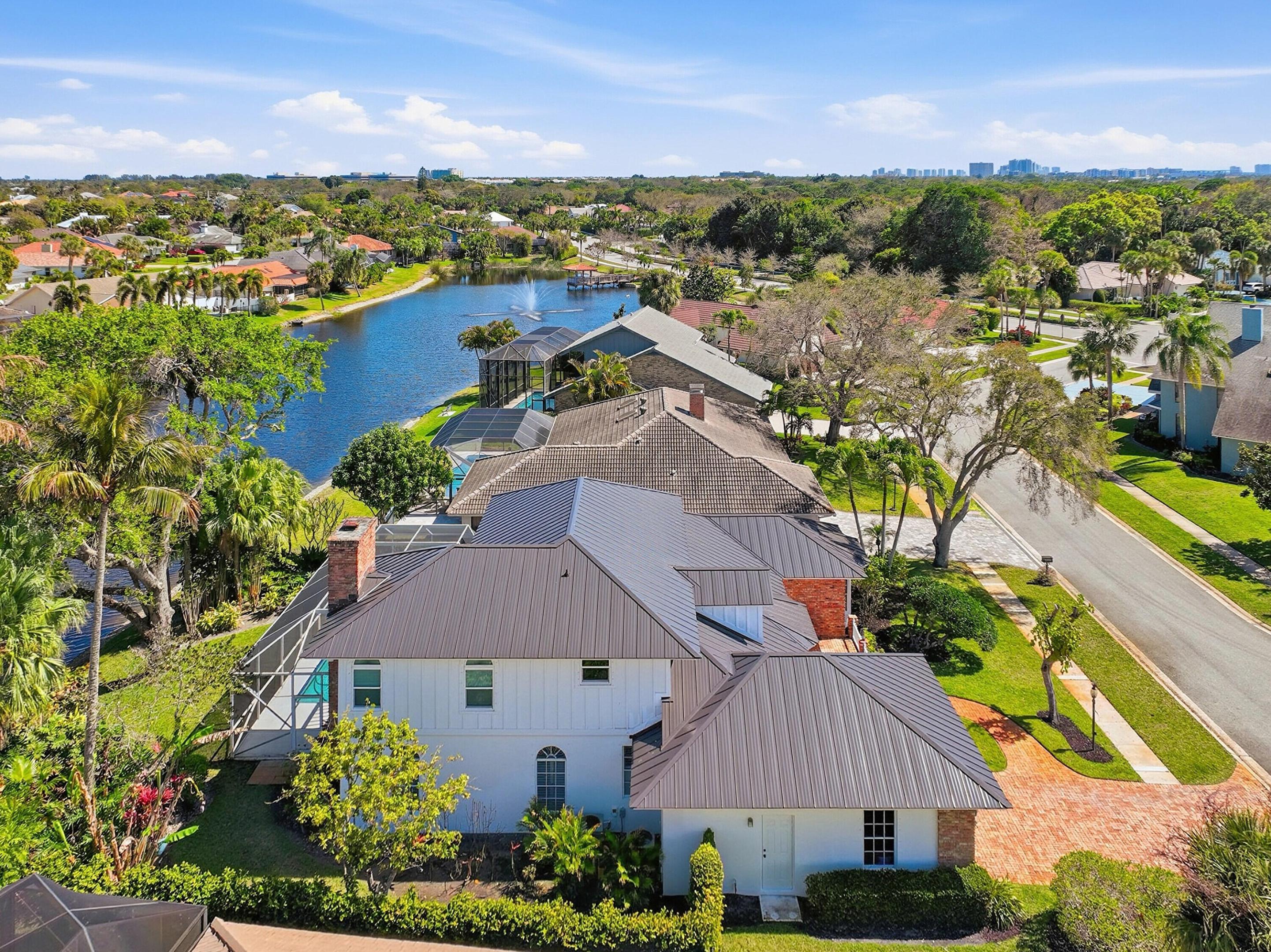 12886 La Rochelle Palm Beach Gardens, FL 33410