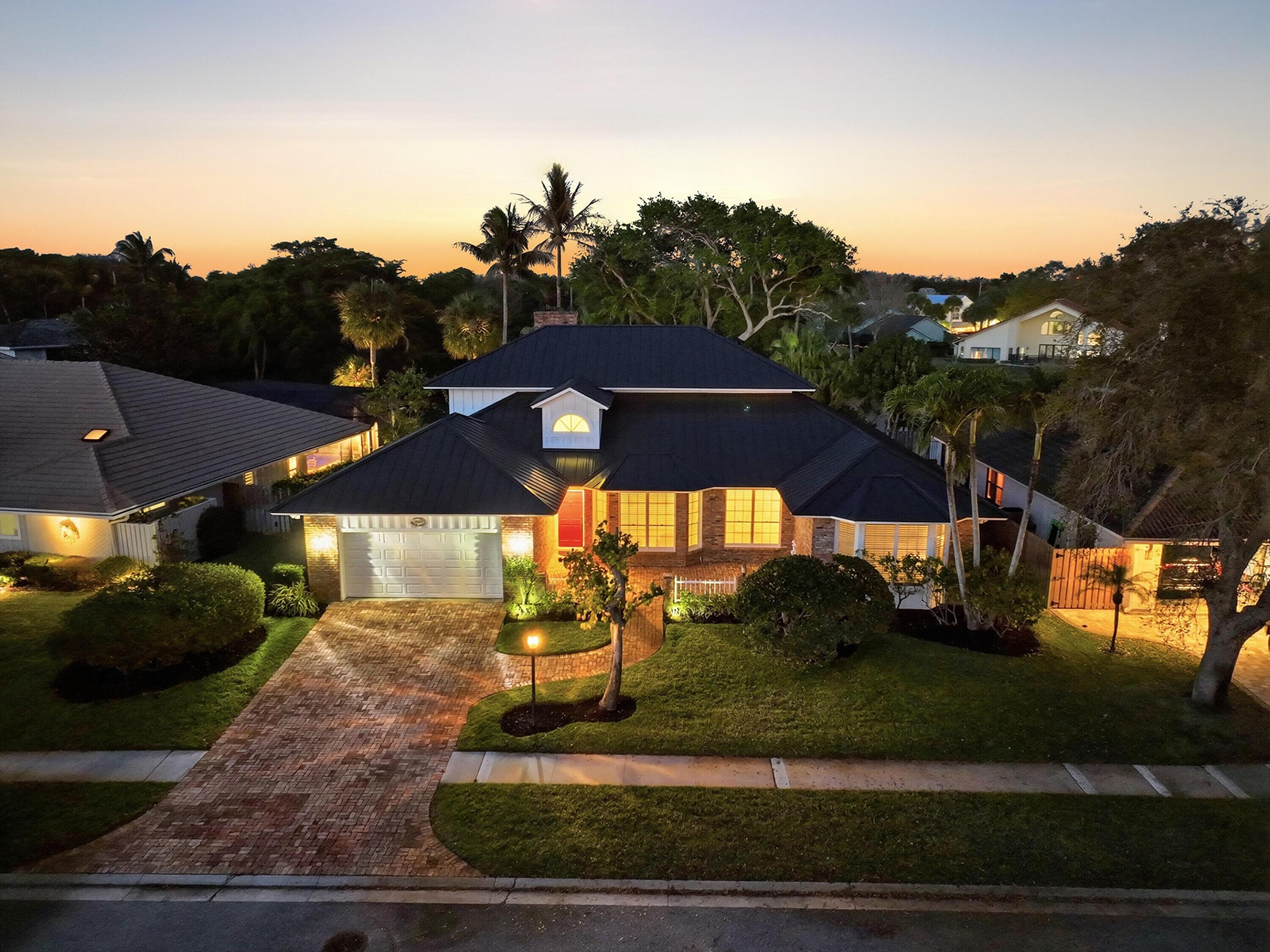 12886 La Rochelle Palm Beach Gardens, FL 33410