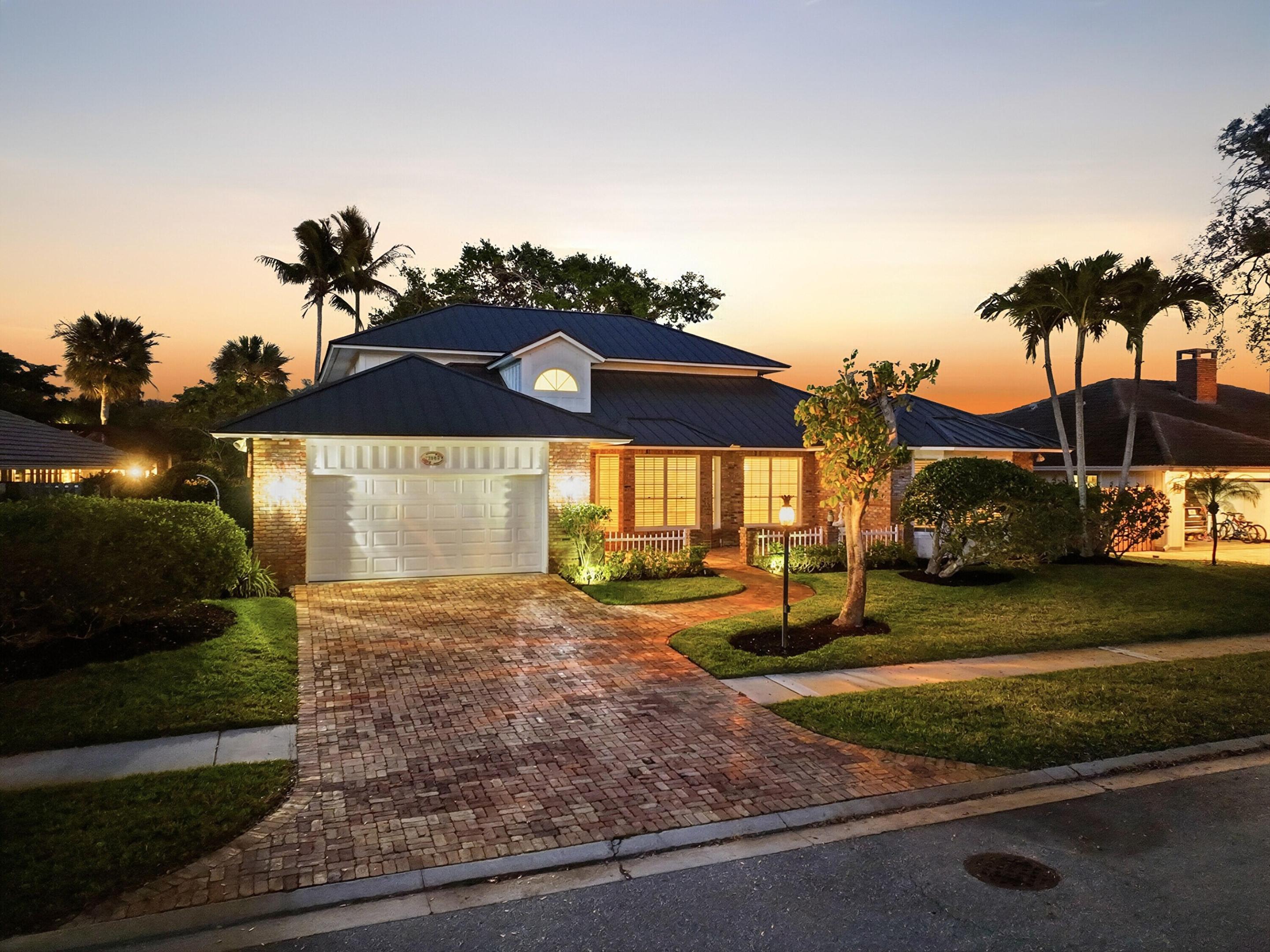 12886 La Rochelle Palm Beach Gardens, FL 33410