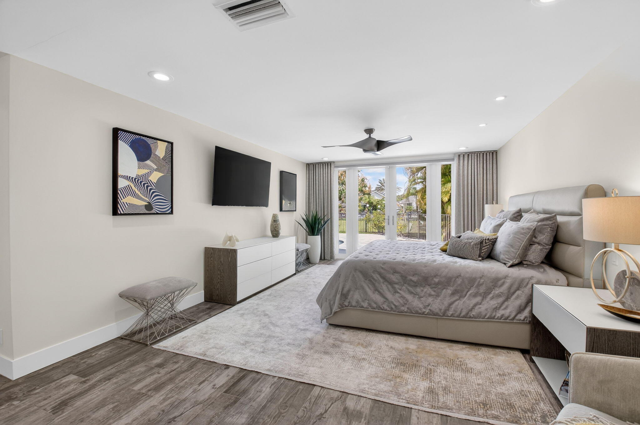 4869 Pineview Delray Beach, FL 33445