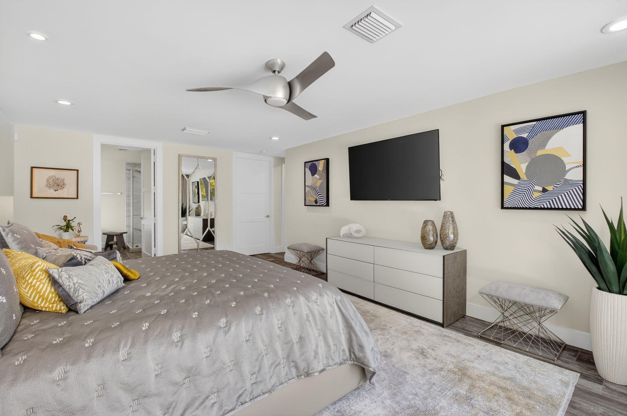 4869 Pineview Delray Beach, FL 33445