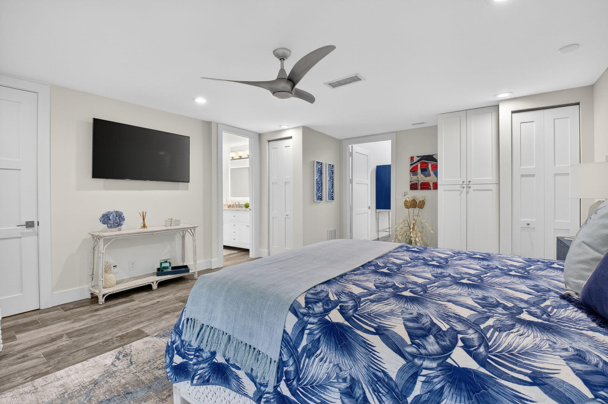 4869 Pineview Delray Beach, FL 33445