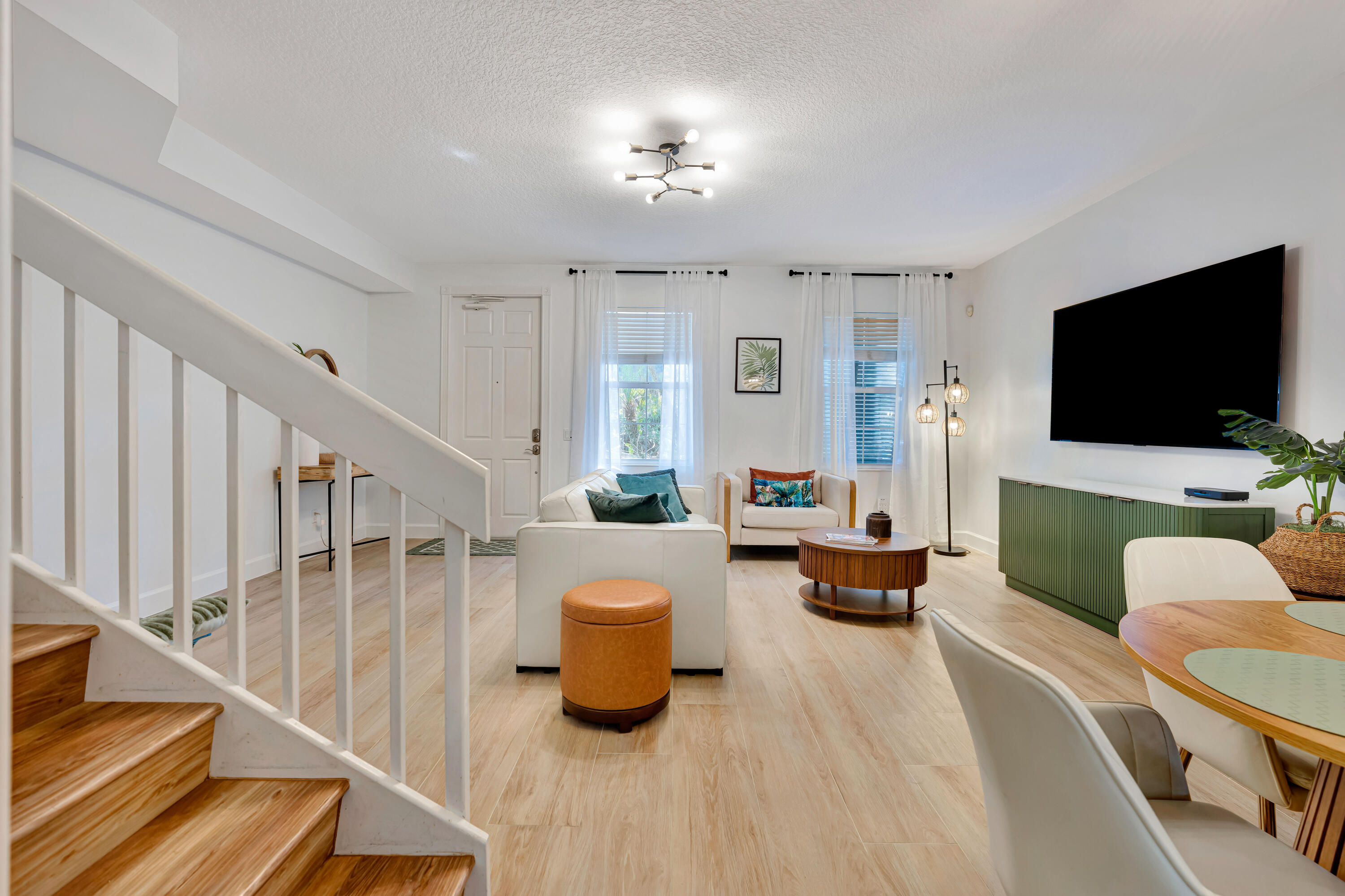 3032 W Community Jupiter, FL 33458