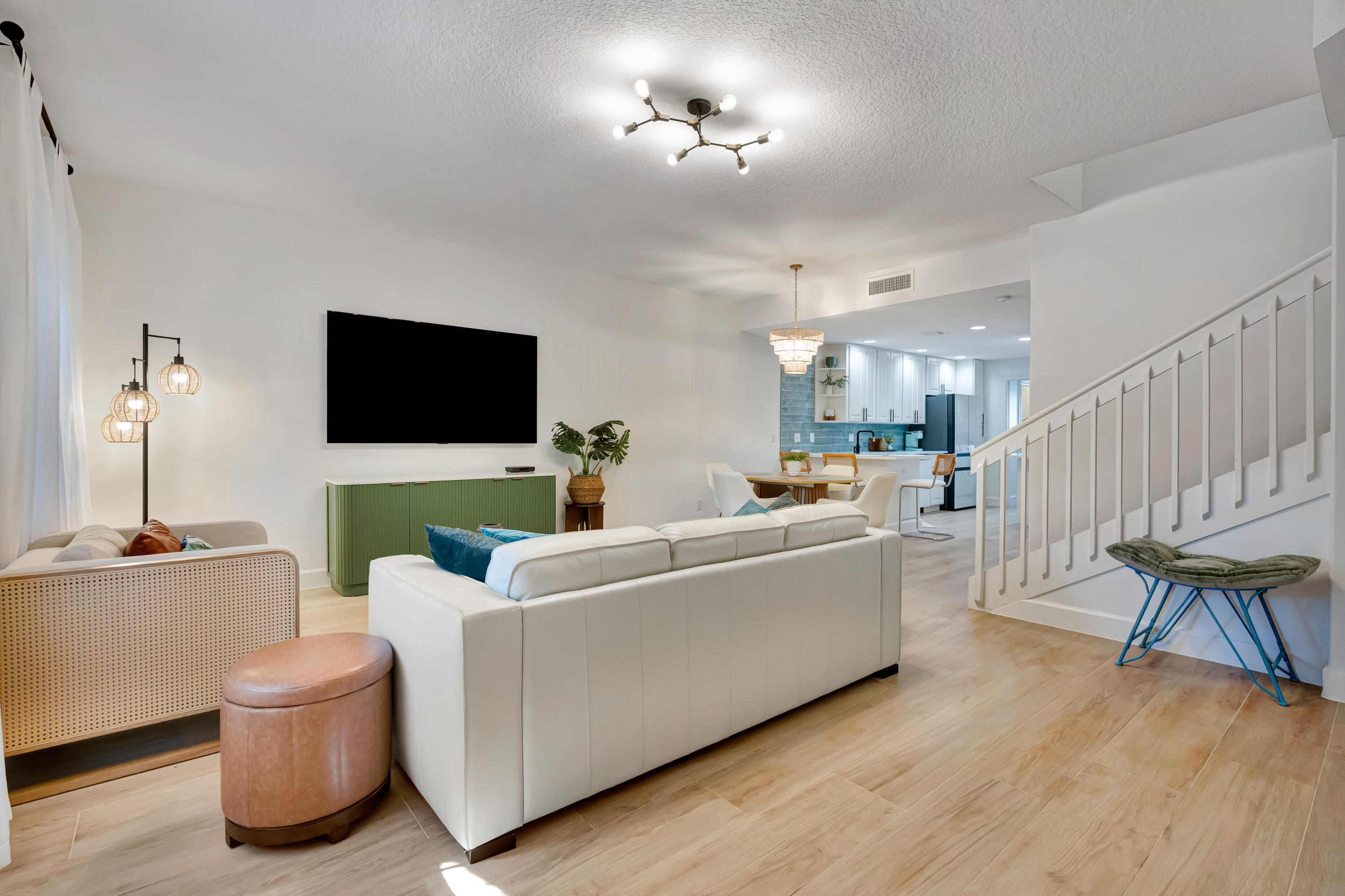 3032 W Community Jupiter, FL 33458