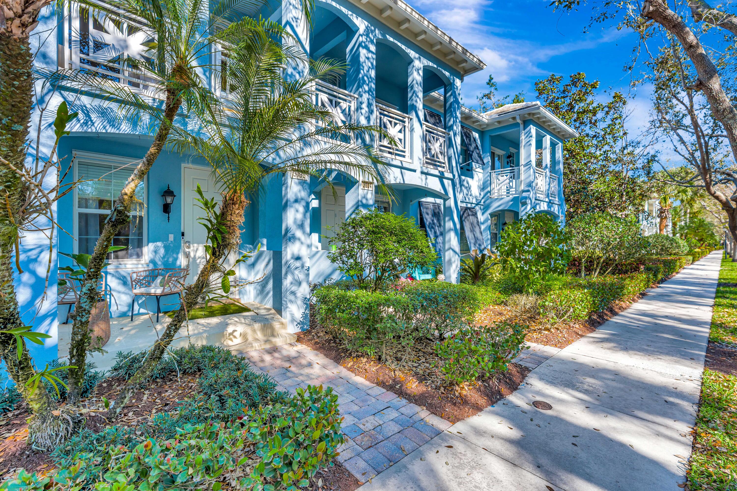 3032 W Community Jupiter, FL 33458