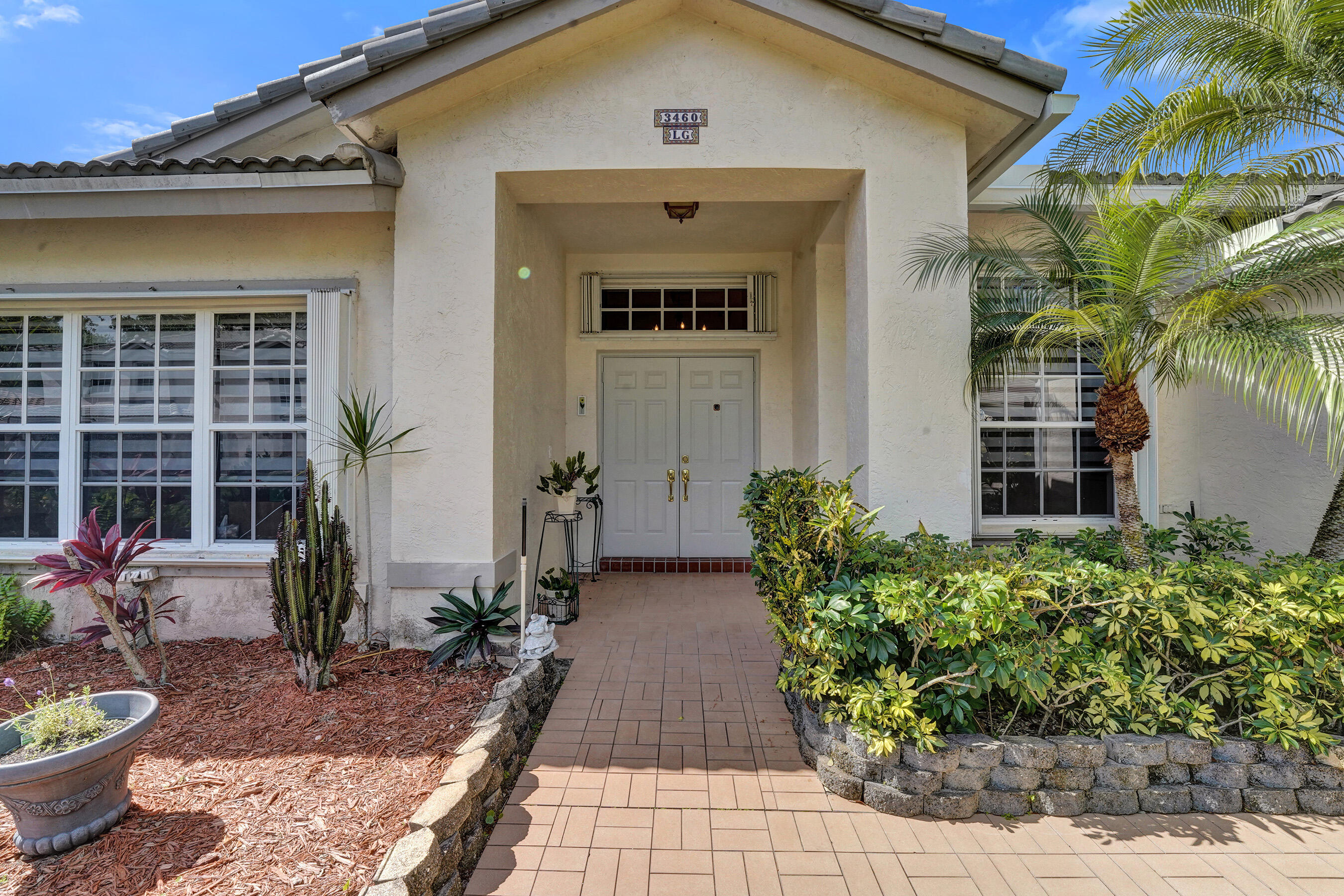 3460 Dunes Vis Pompano Beach, FL 33069