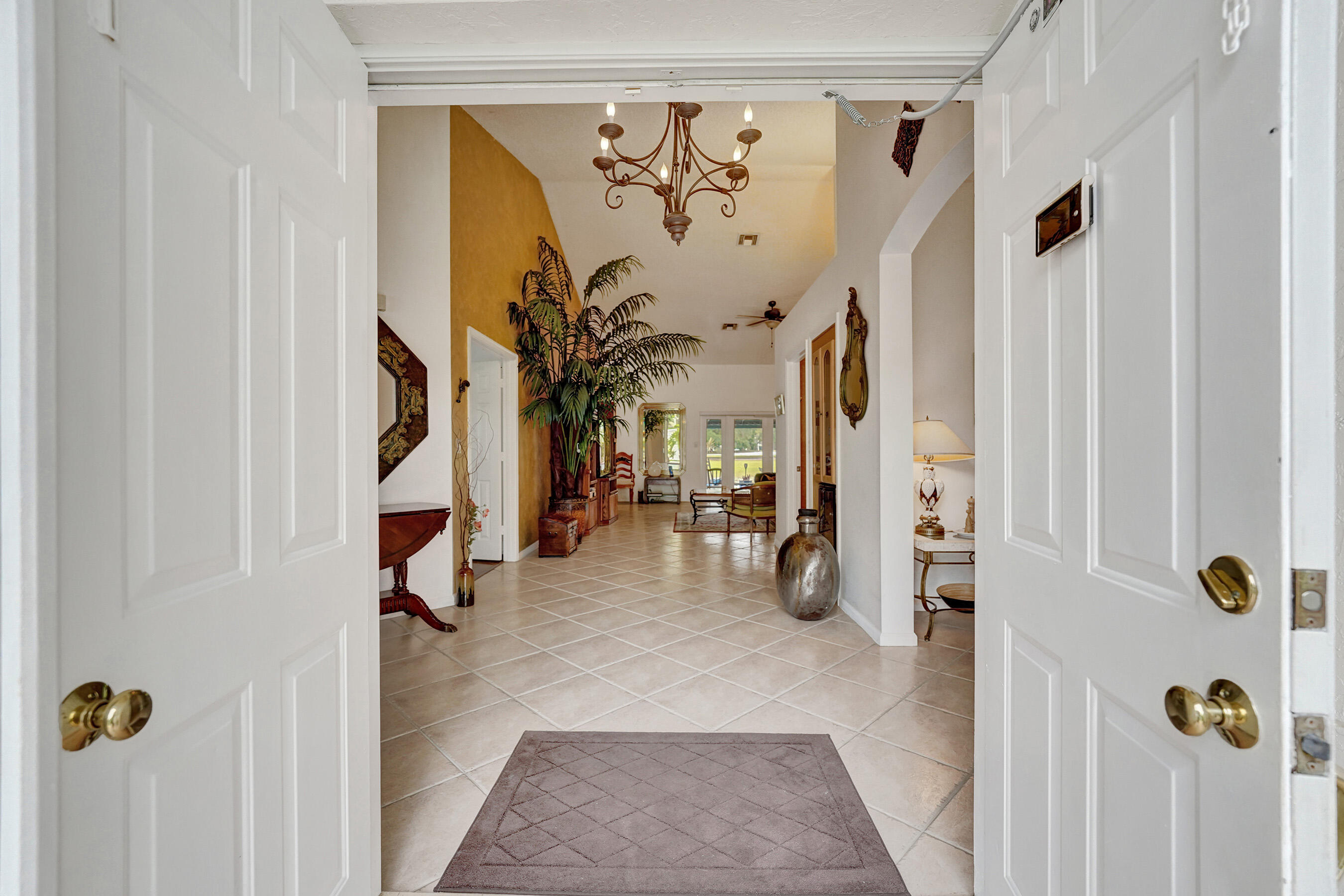 3460 Dunes Vis Pompano Beach, FL 33069