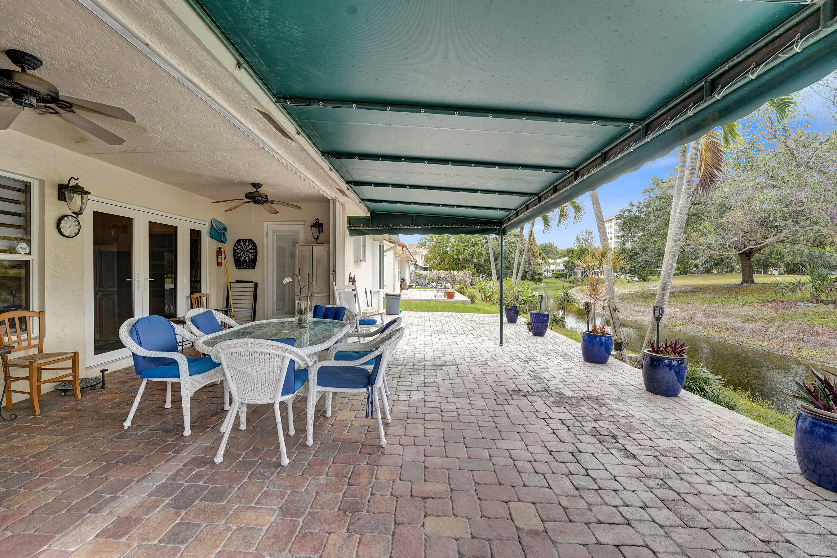 3460 Dunes Vis Pompano Beach, FL 33069