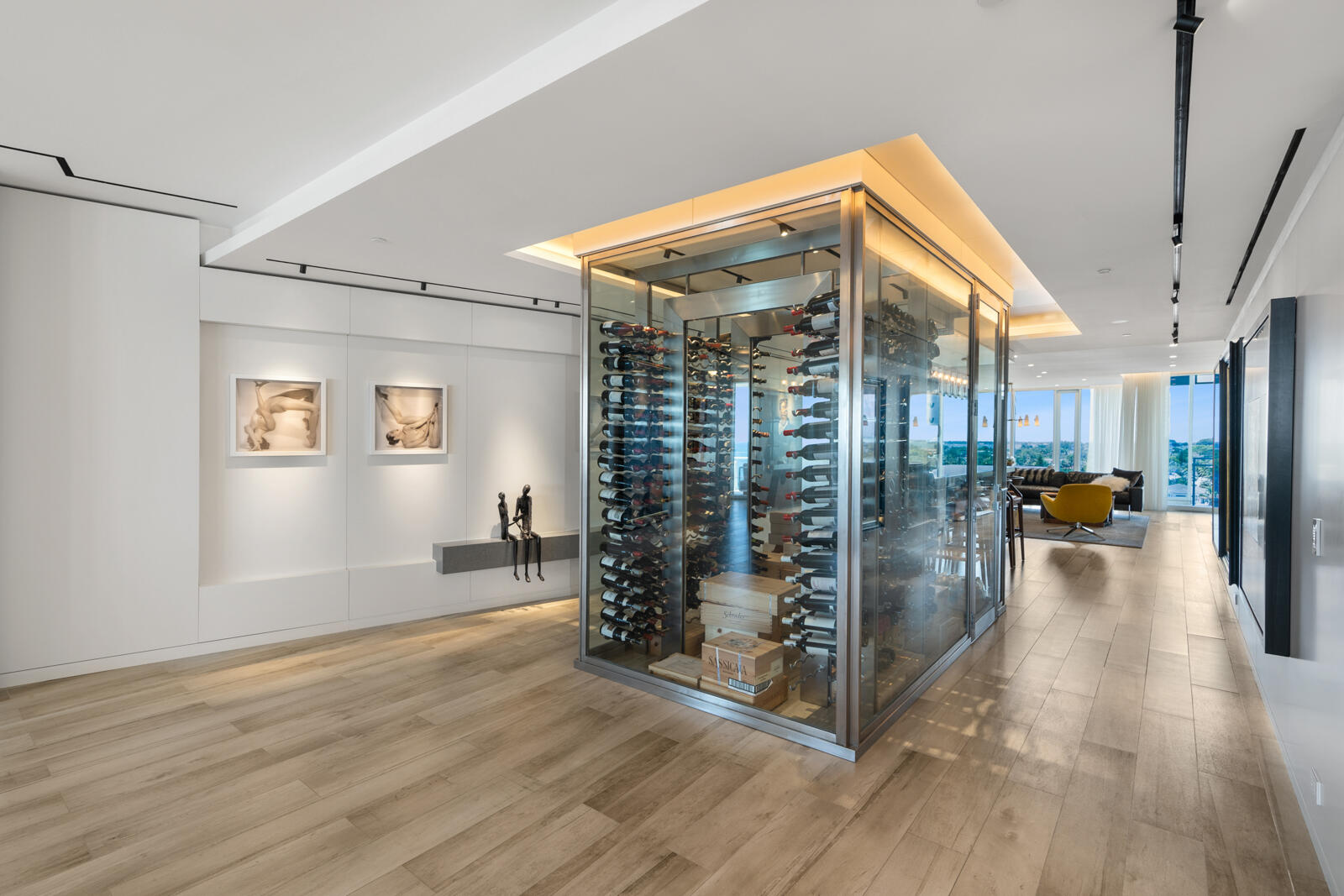 image The Surf Club Four Seasons16