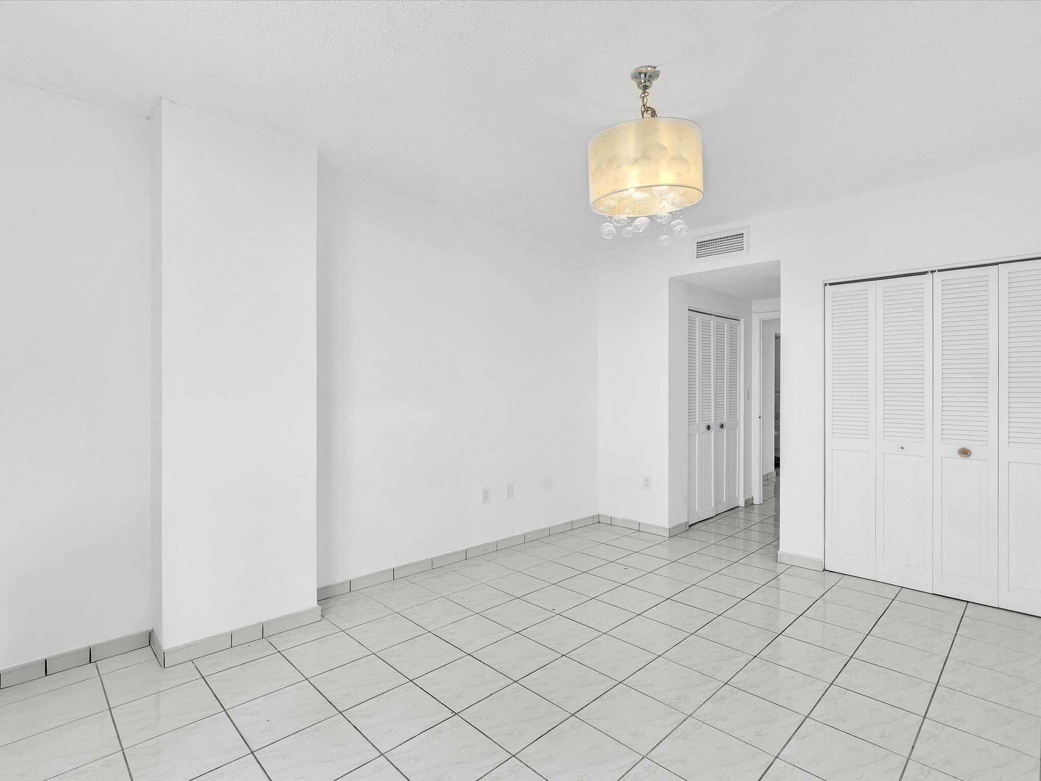 image Arlen House West38
