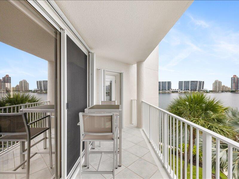 18260 N Bay #418 Sunny Isles Beach, FL 33160