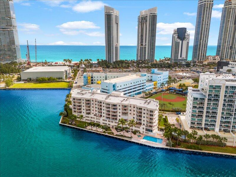 18260 N Bay #418 Sunny Isles Beach, FL 33160