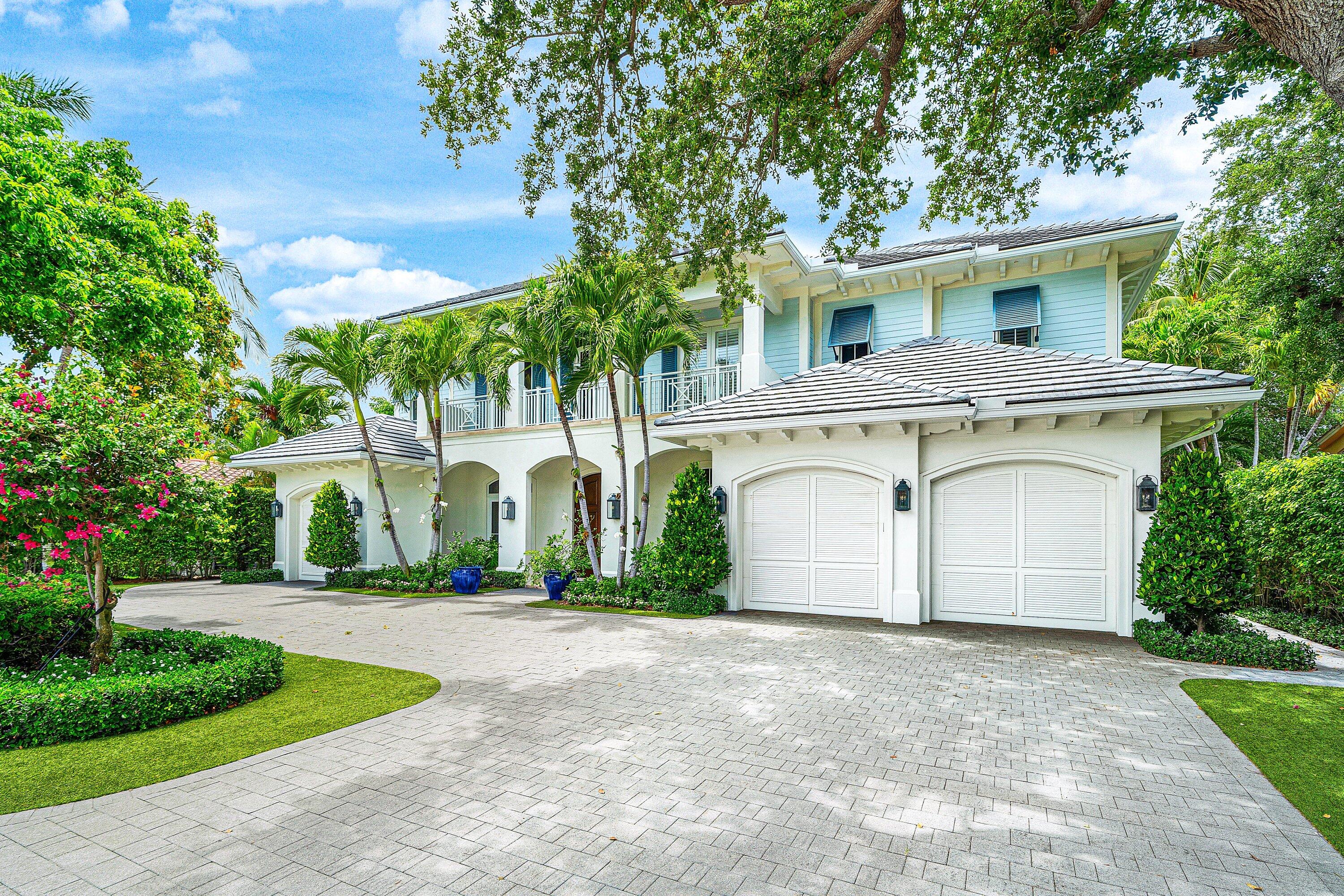 2249 E Maya Palm