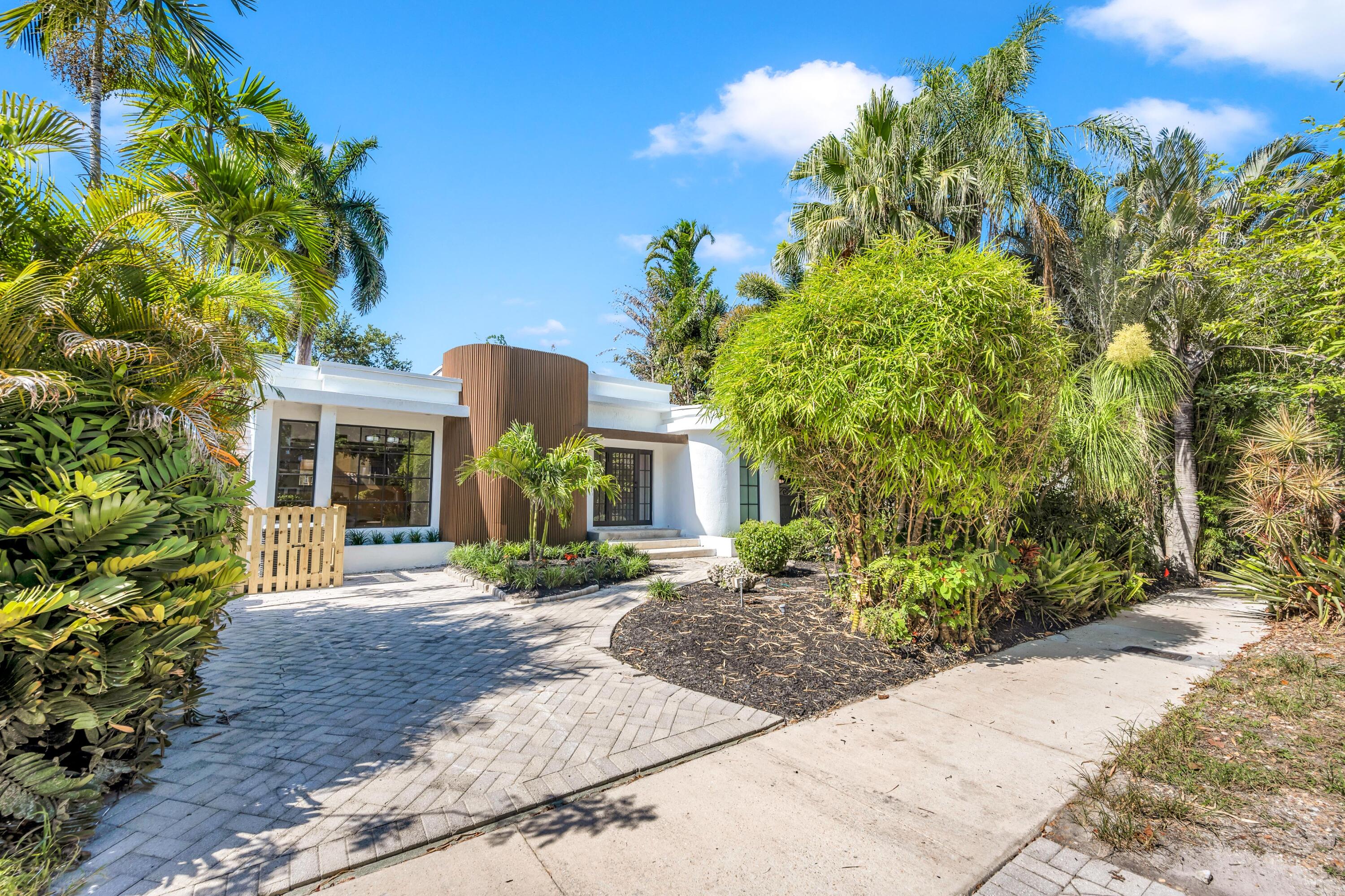 1413 NE 4th Fort Lauderdale, FL 33301