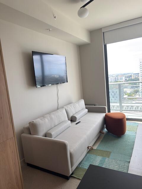 image The Crosby Miami Worldcenter13