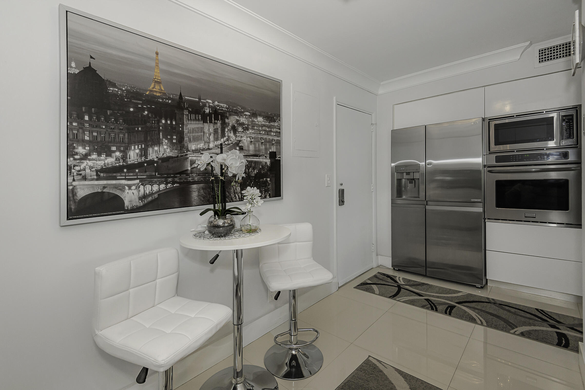 3233 NE 34th St #215 Fort Lauderdale, FL 33308