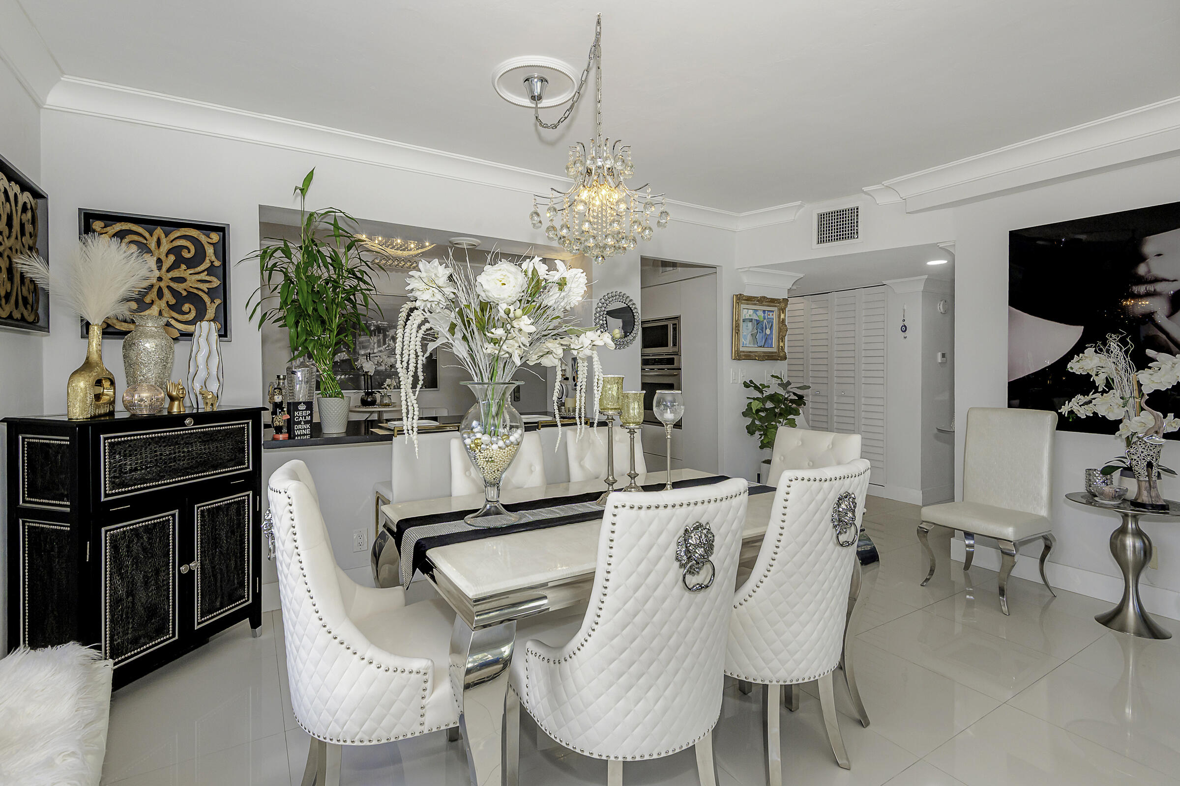 3233 NE 34th St #215 Fort Lauderdale, FL 33308